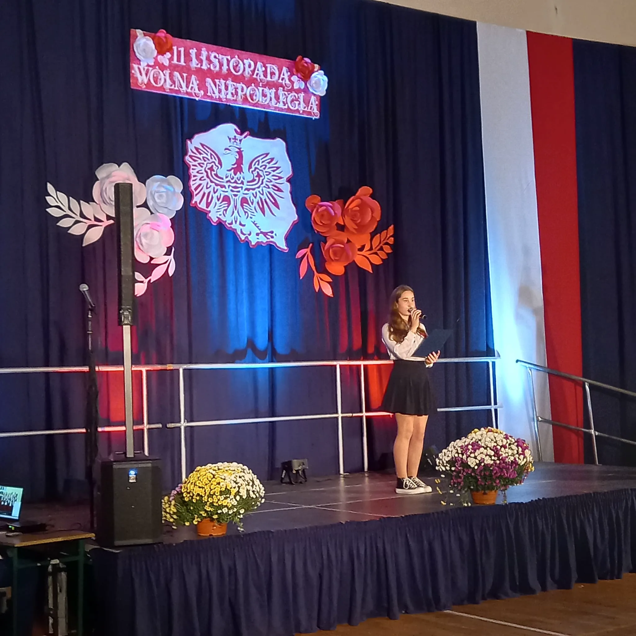 PHOTO 2023 11 11 07 37 21