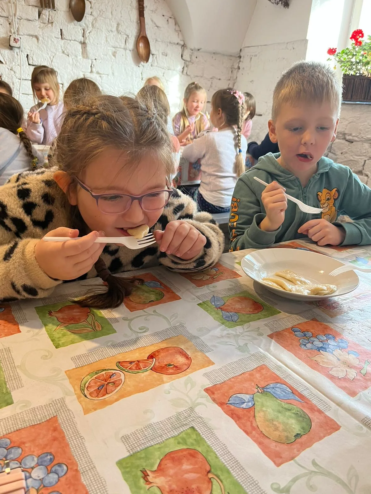 PHOTO 2023 11 15 18 40 07 3