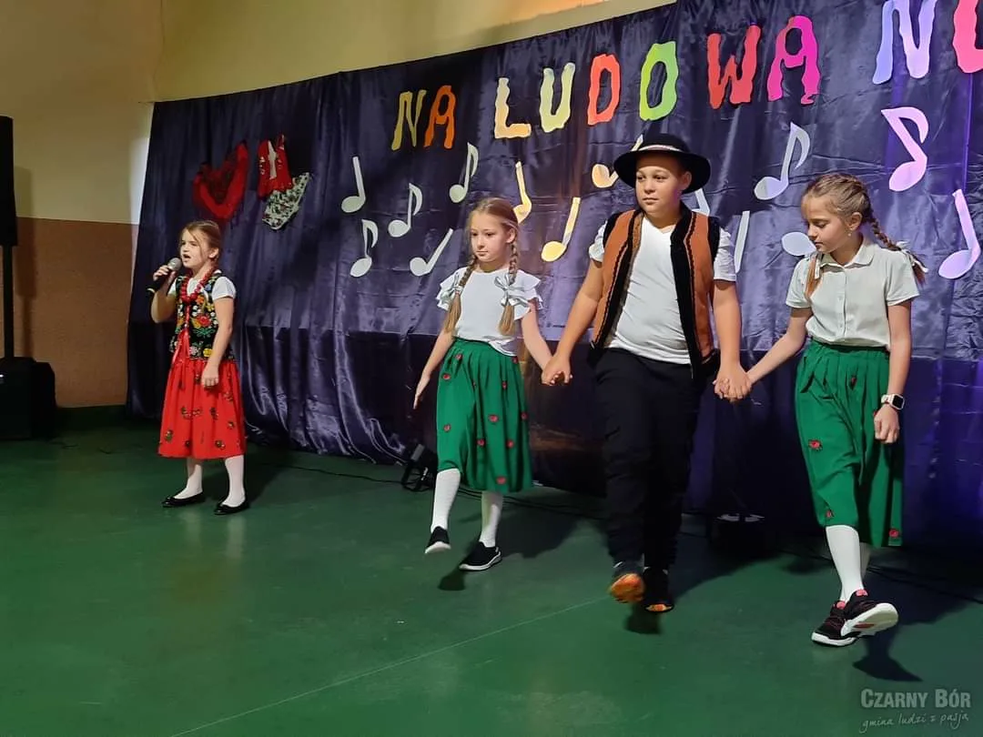 Zdjęcie 9 z albumu Lud