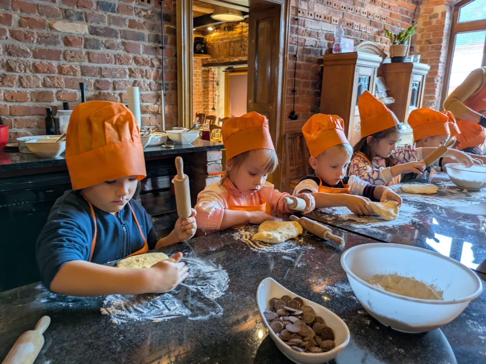 PHOTO 2025 11 09 19 14 25 3