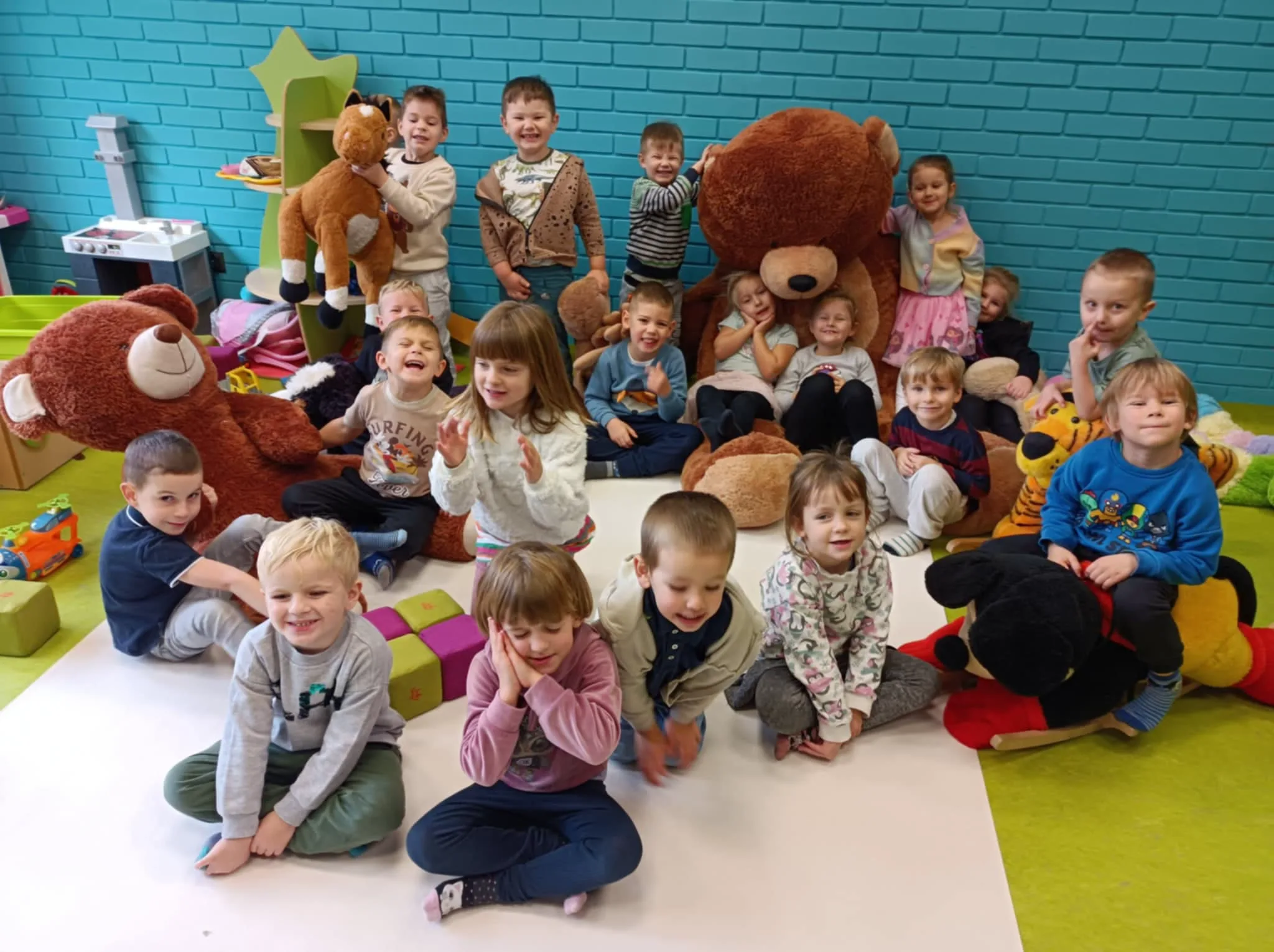 Przedszkolaki w bibliotece