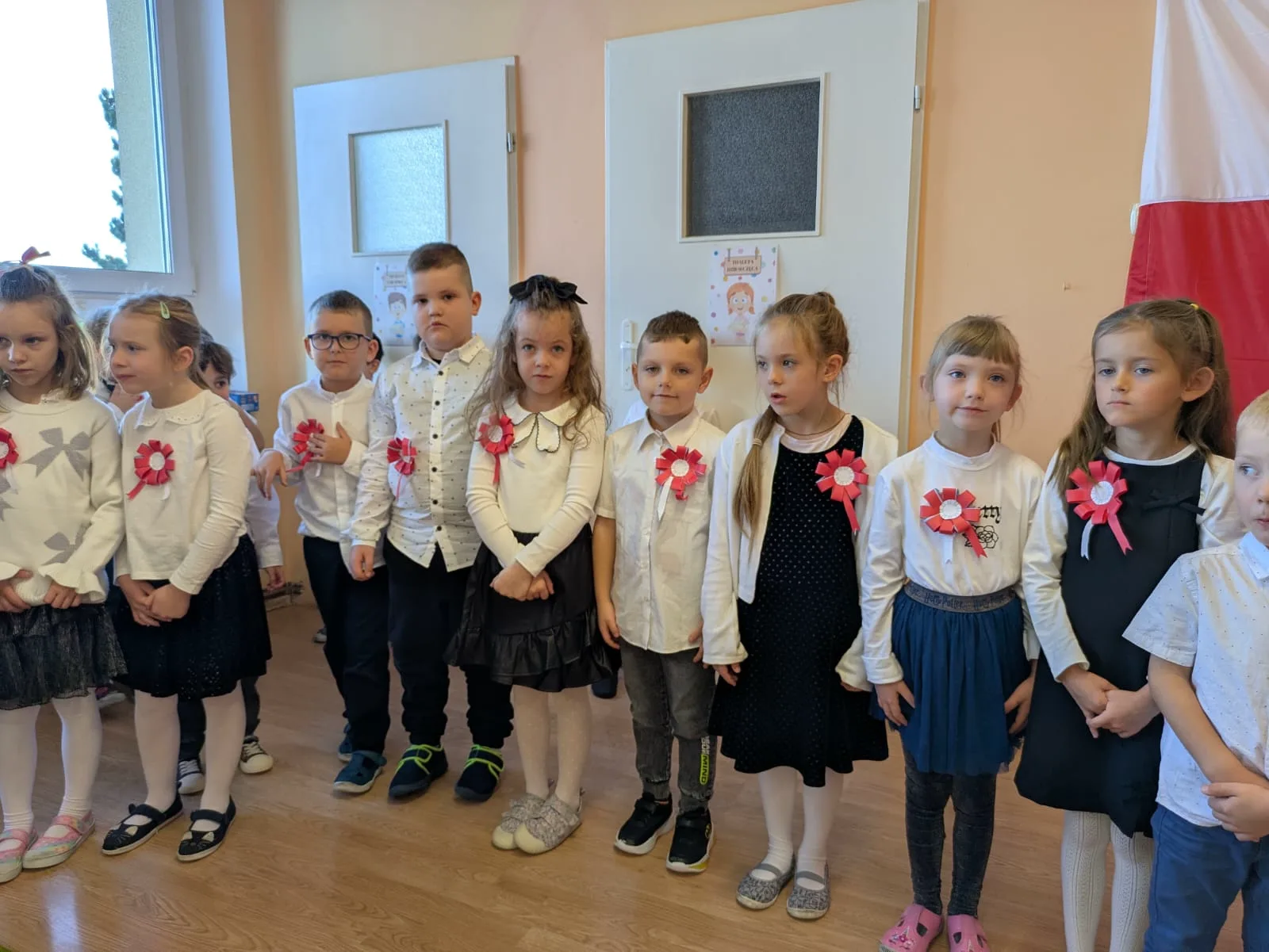 PHOTO 2025 11 09 19 20 03 6