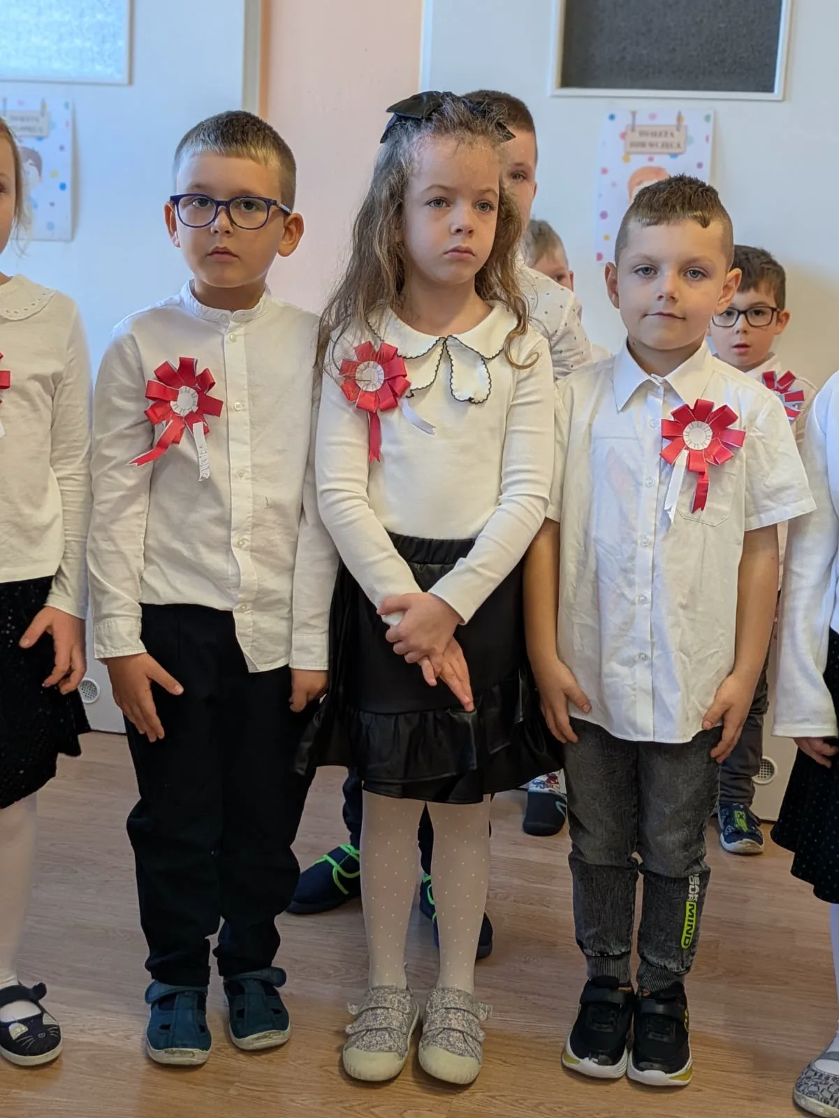 PHOTO 2025 11 09 19 20 03