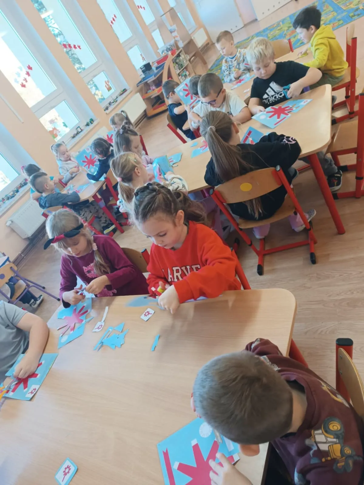 PHOTO 2025 11 09 19 20 04