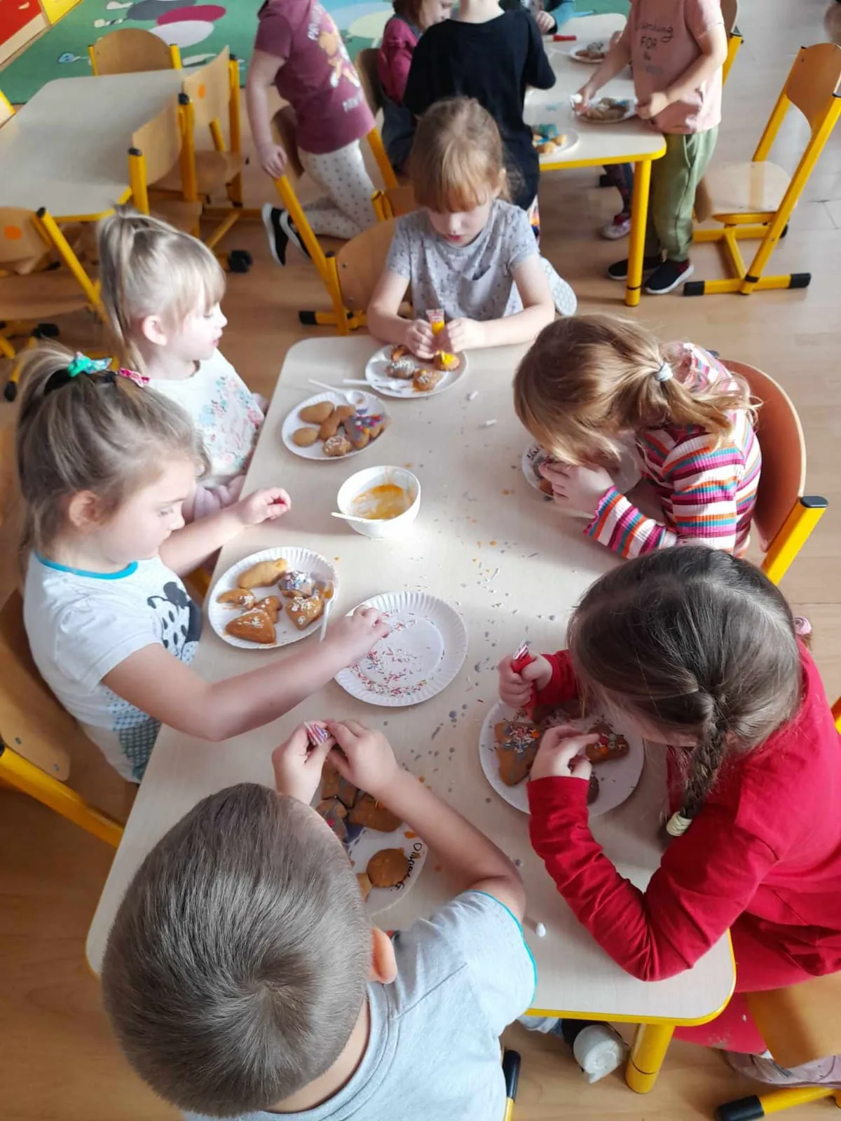 PHOTO 2023 12 20 07 05 10