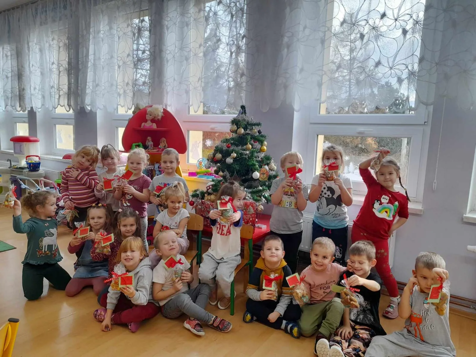 PHOTO 2023 12 20 07 05 11 3