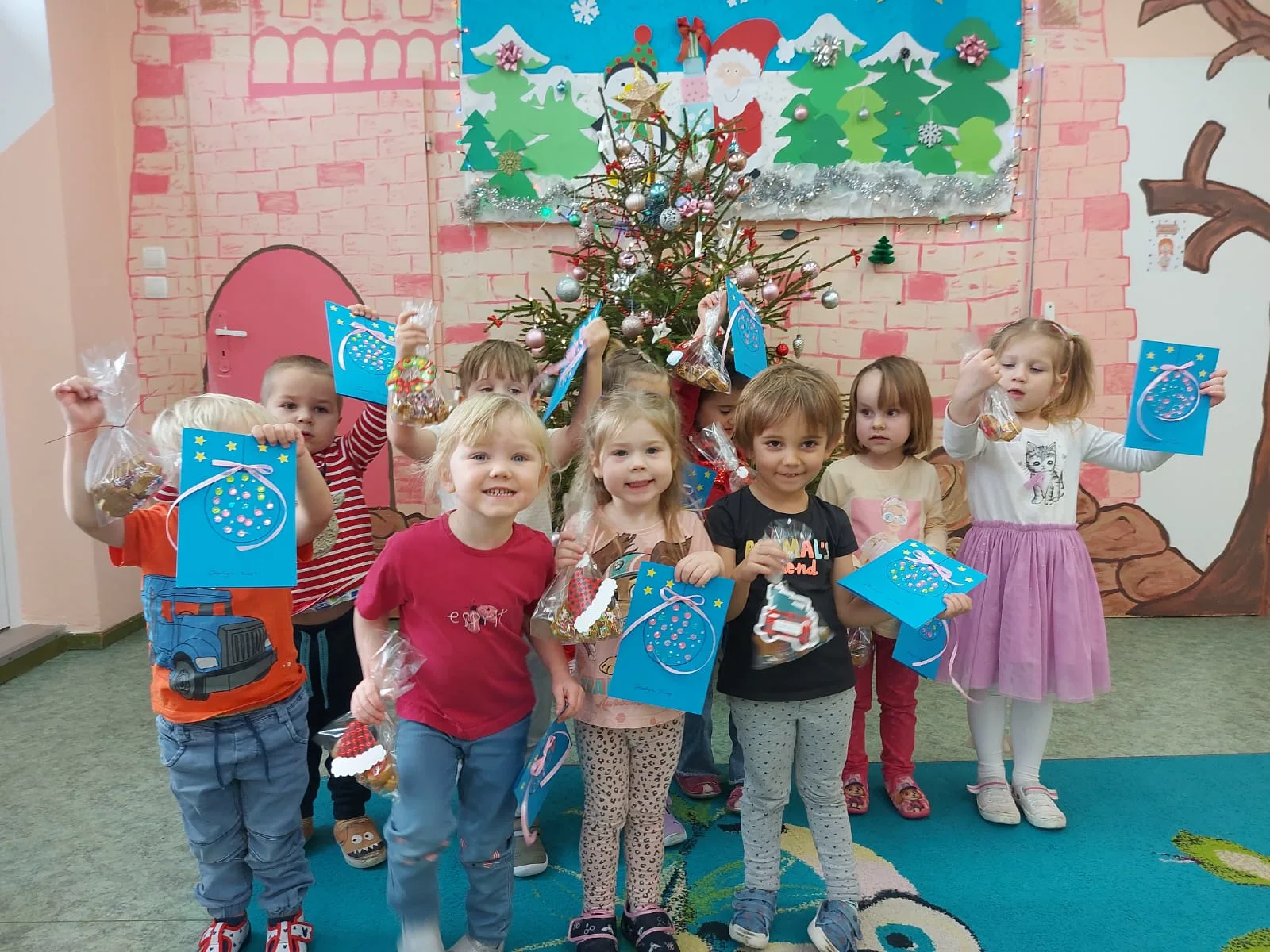 PHOTO 2023 12 20 07 05 12 3