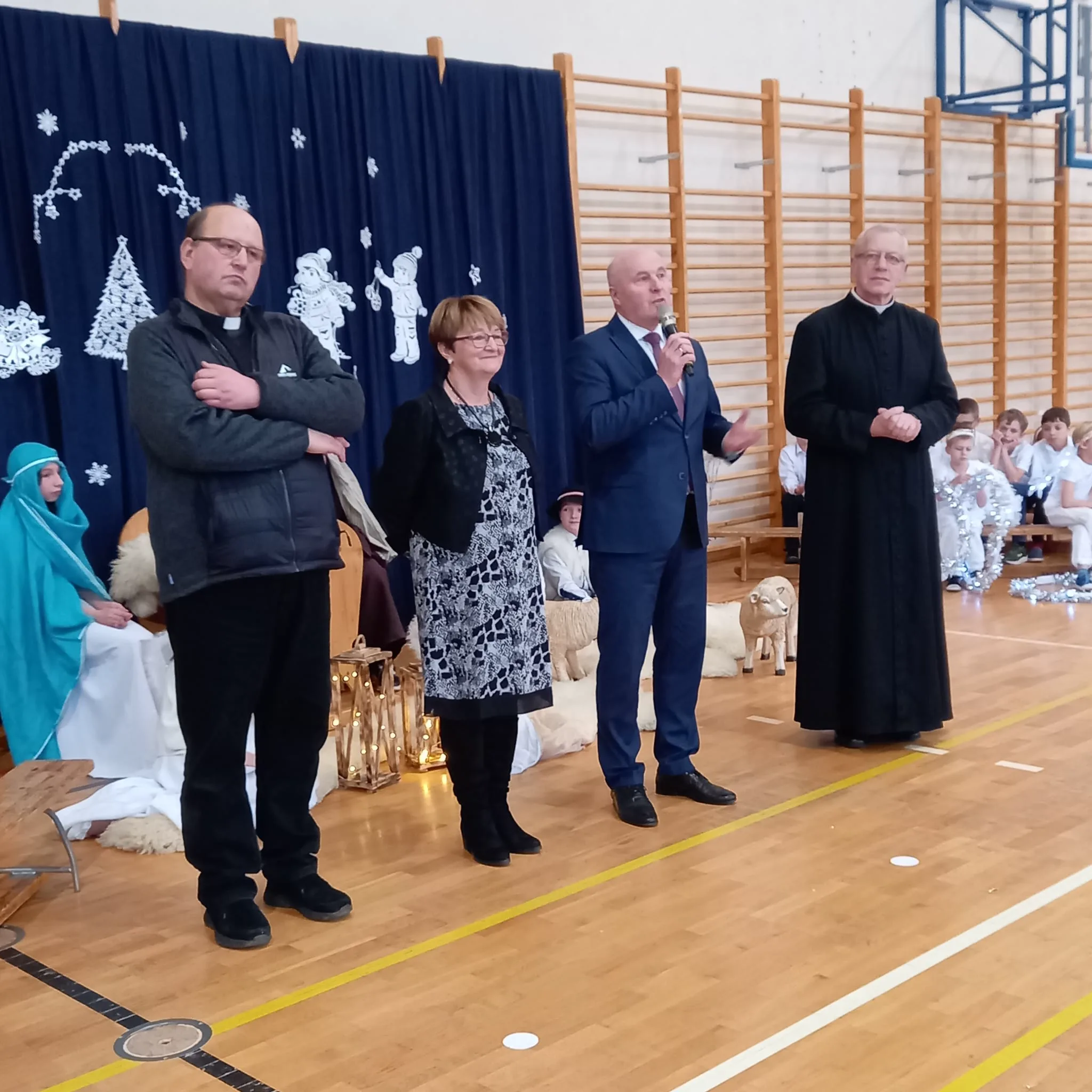 PHOTO 2023 12 21 17 22 28