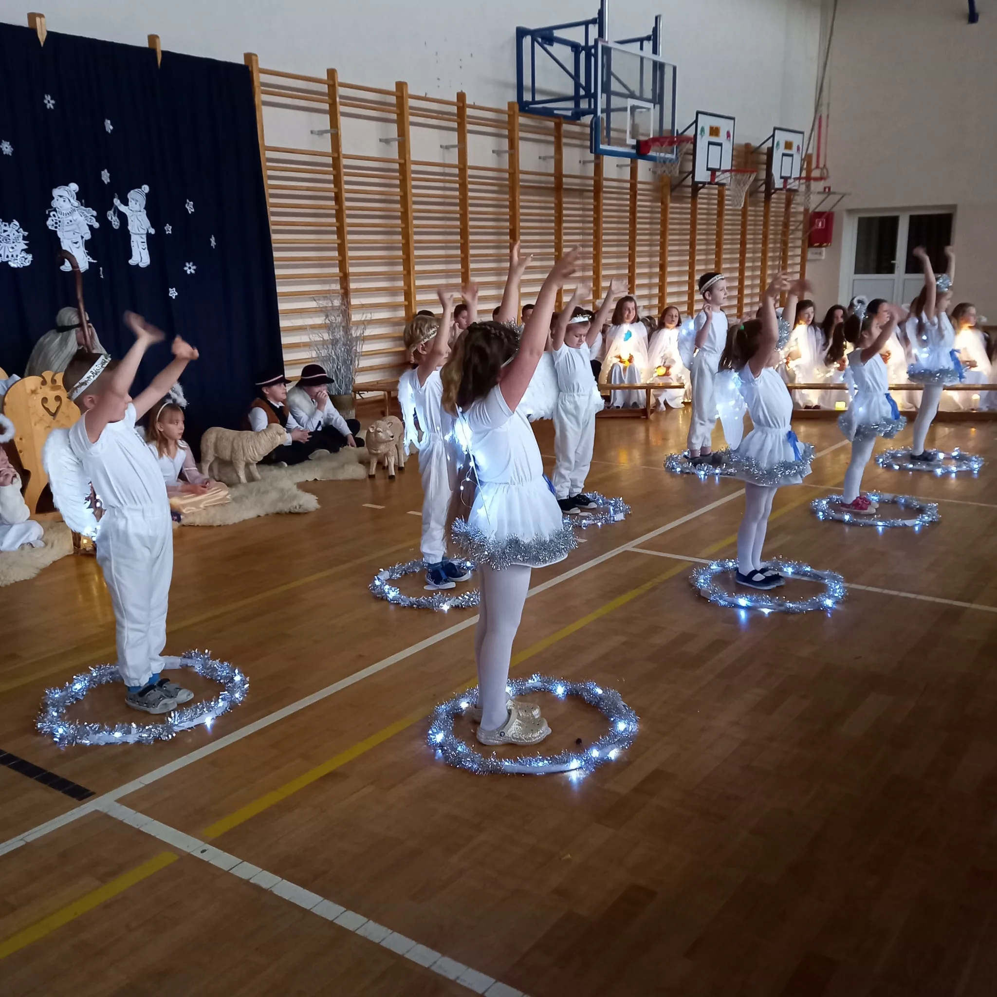 PHOTO 2023 12 21 17 27 04