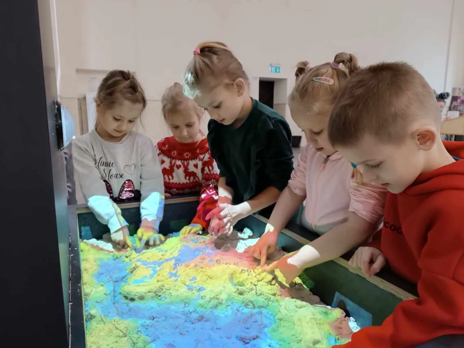 462555747 595719166276519 6657447036432254327 n