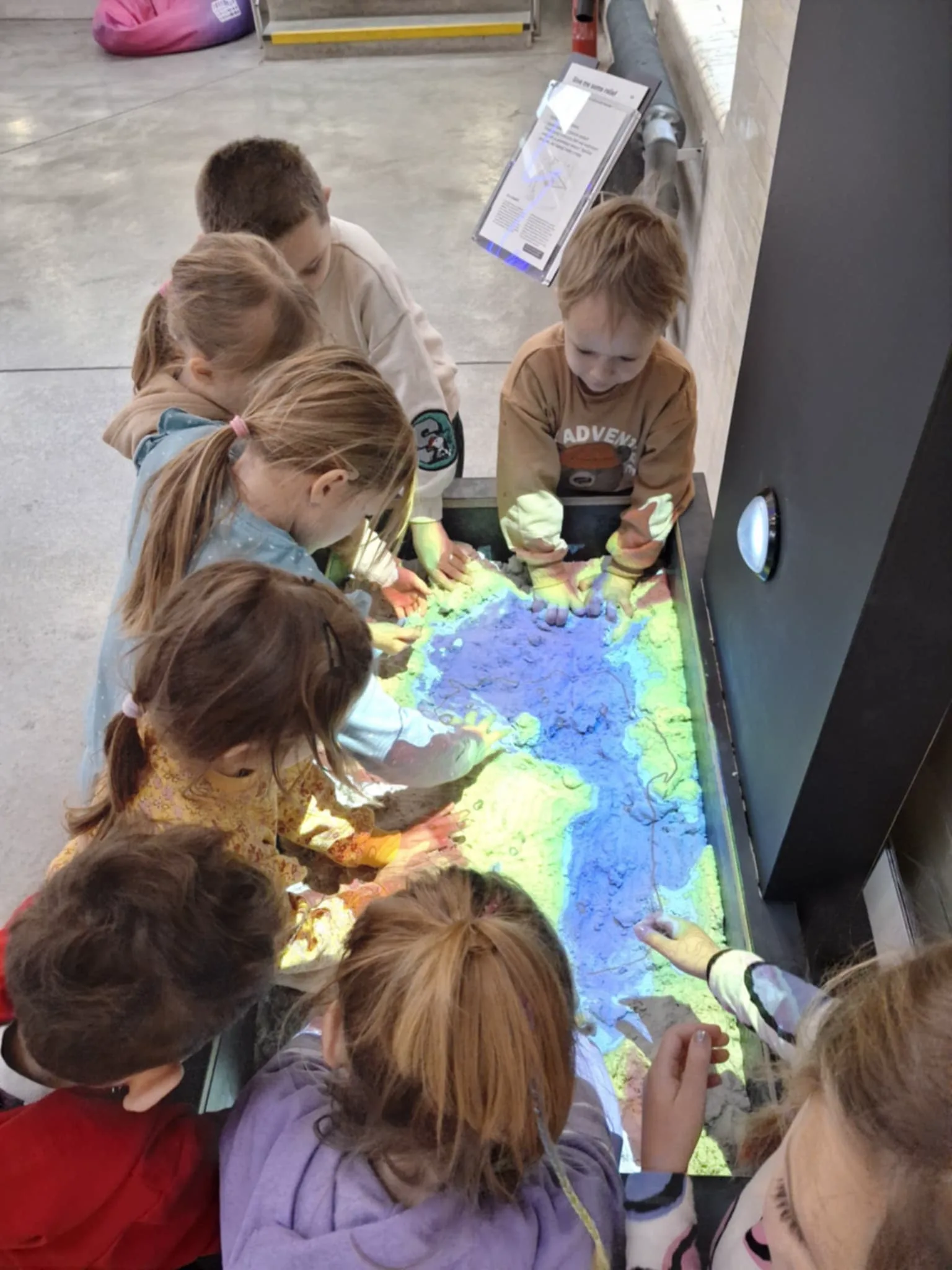 82750719 954a 4ba5 b371 3f93296868c1