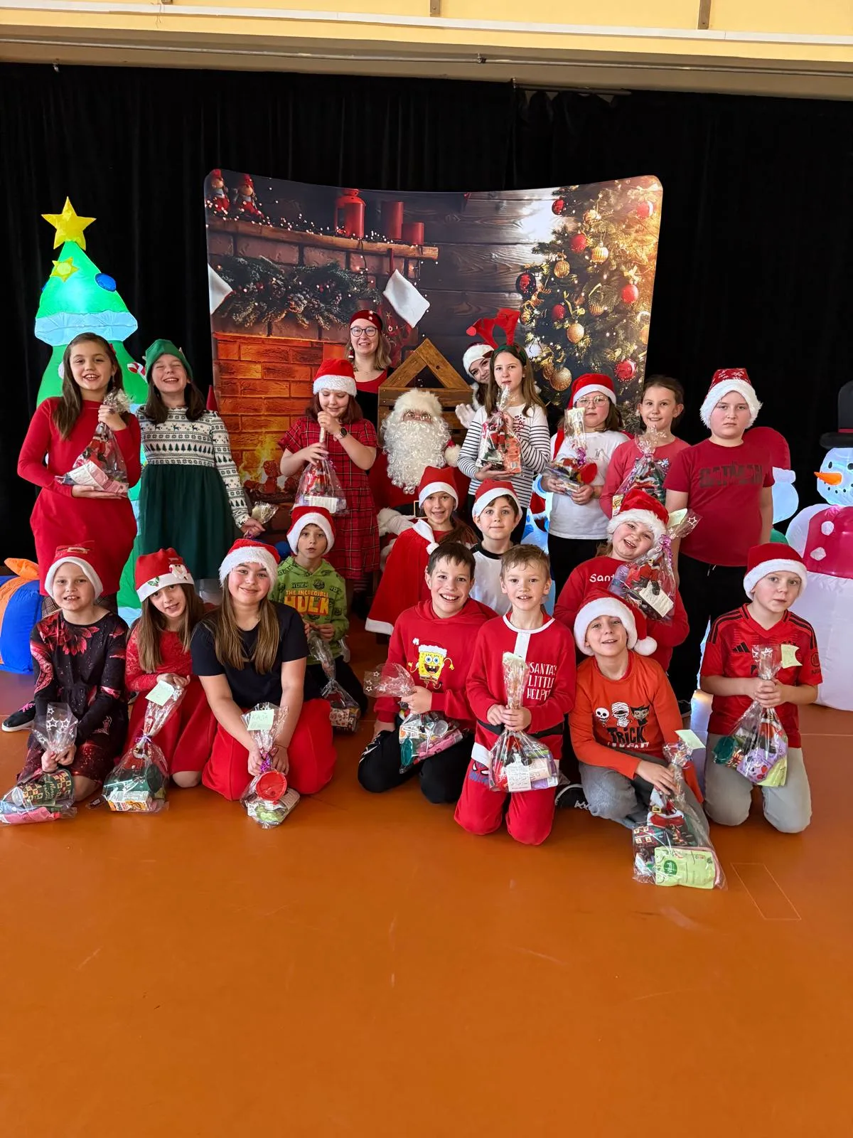 6 GRUDNIA MIKOŁAJKI