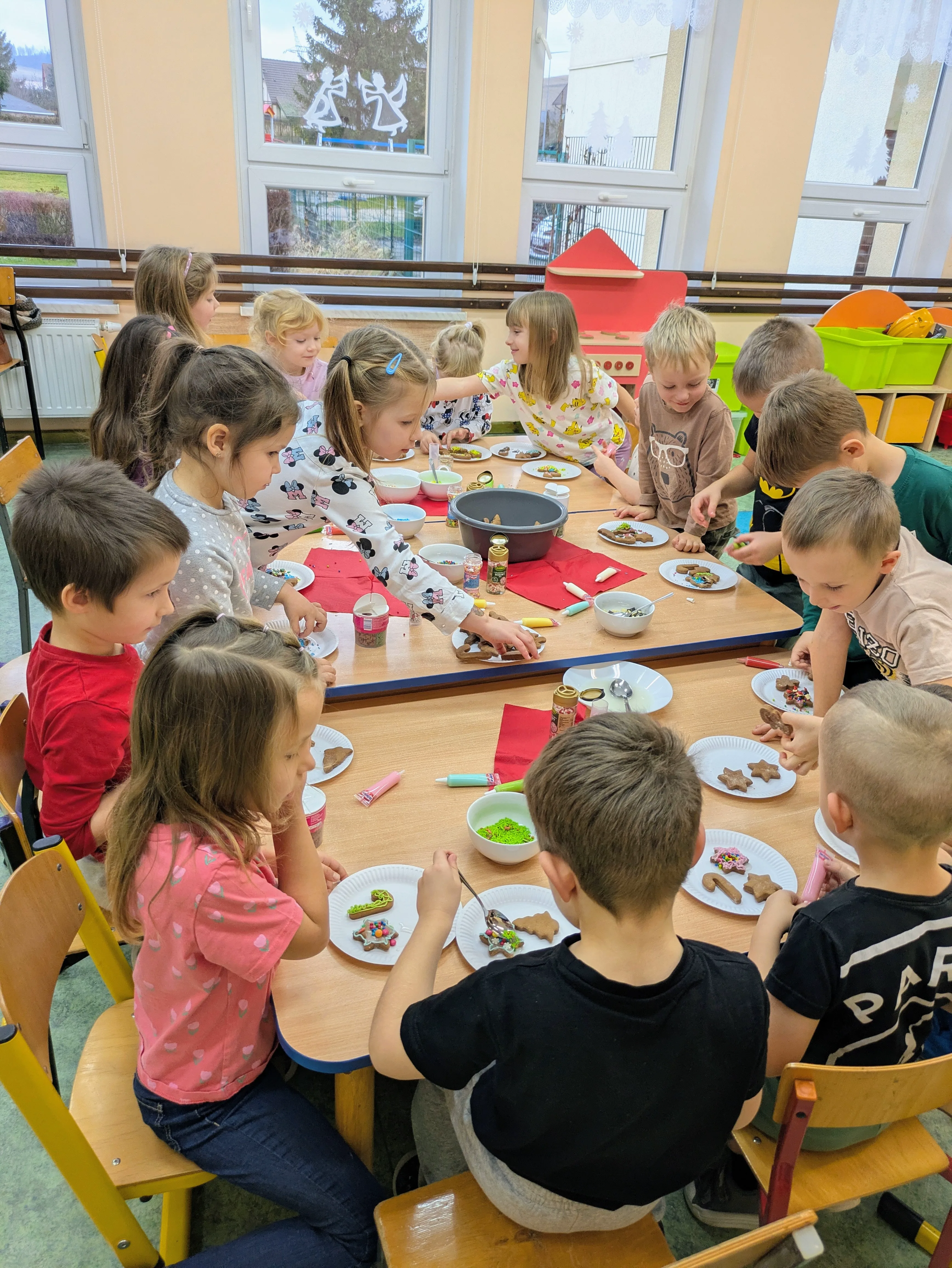 PXL 20251211 0818507932