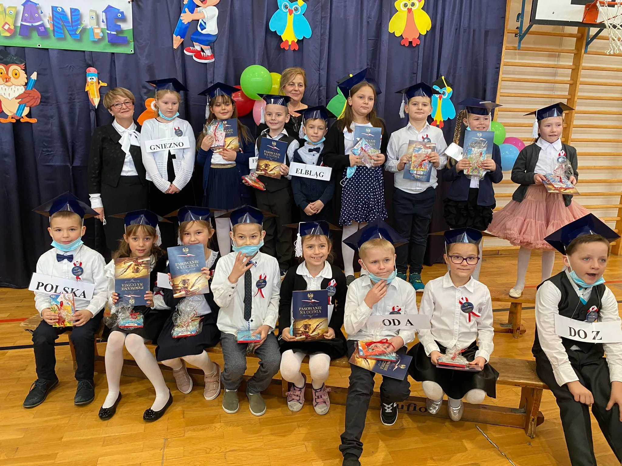 Uroczystość pasowania na ucznia.