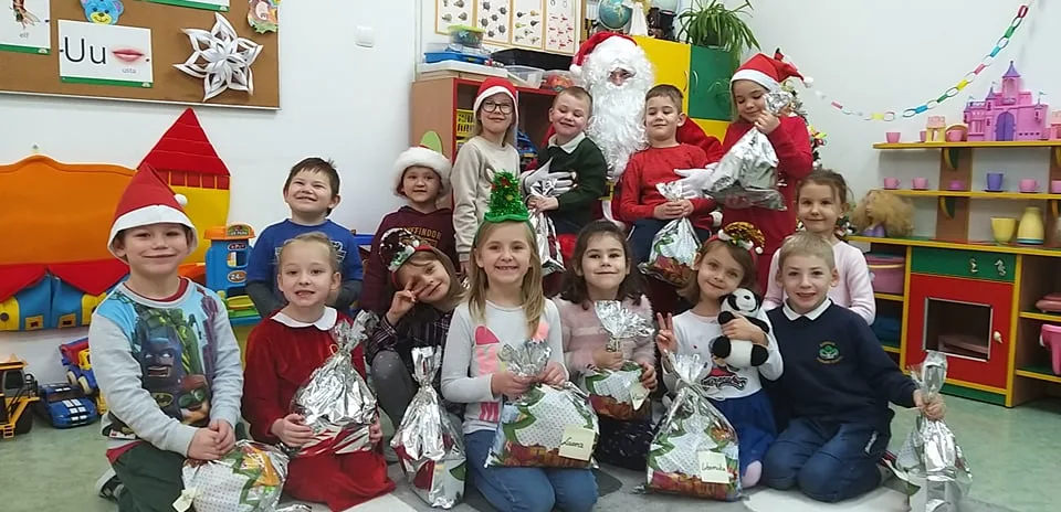 Spotkanie  z Mikołajem w grupie Jeżyków