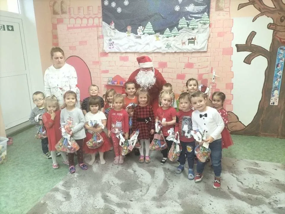 PHOTO 2021 12 06 20 32 31 3