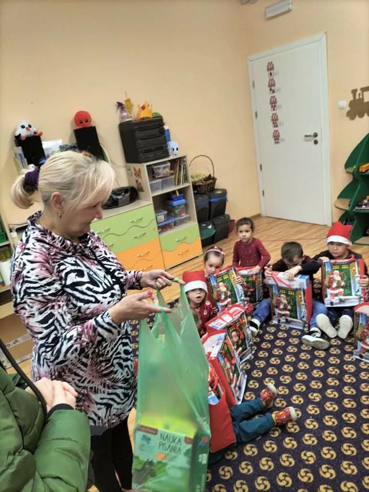 PHOTO 2021 12 06 20 32 32 5