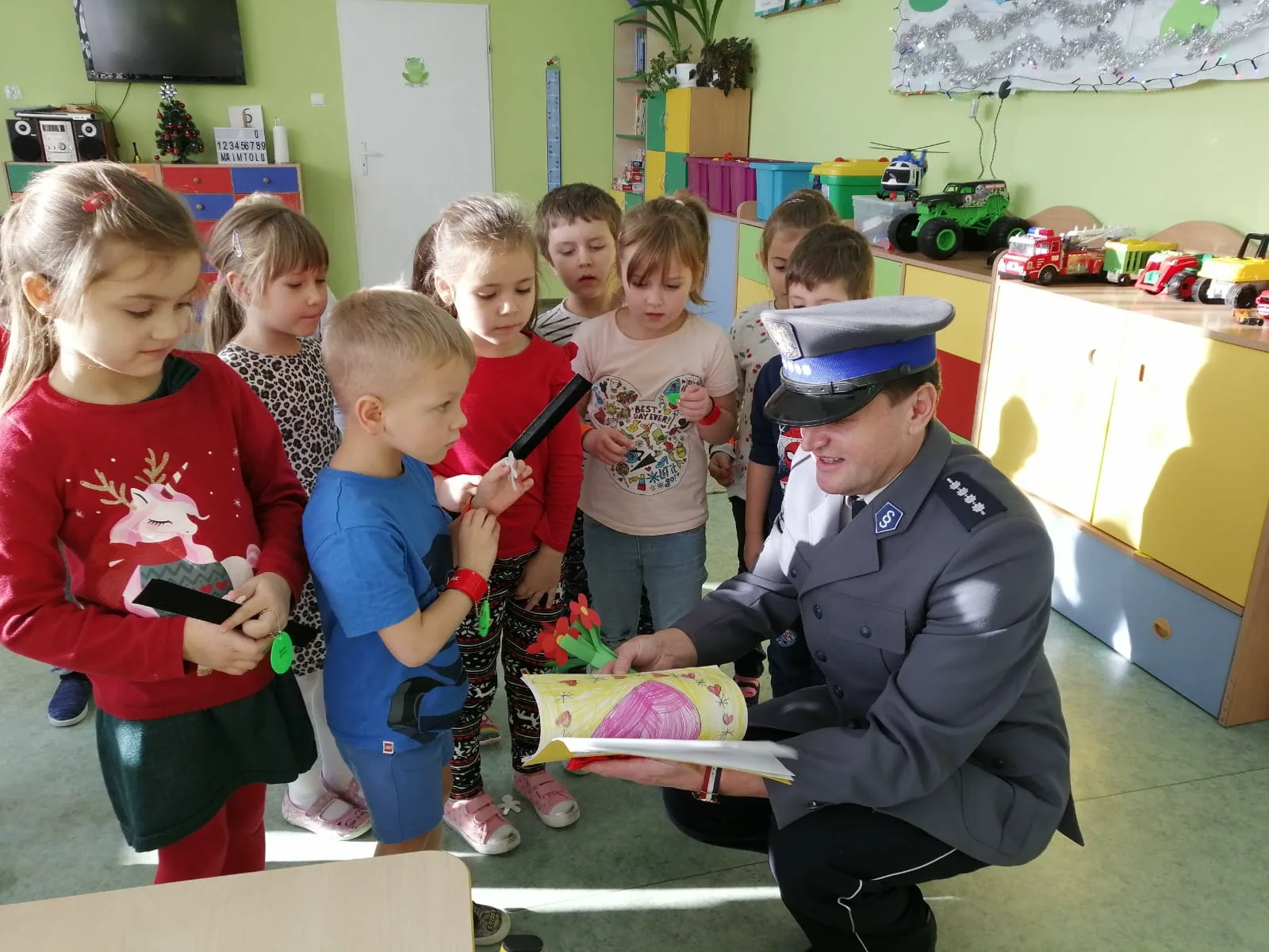 PHOTO 2021 12 10 14 11 01