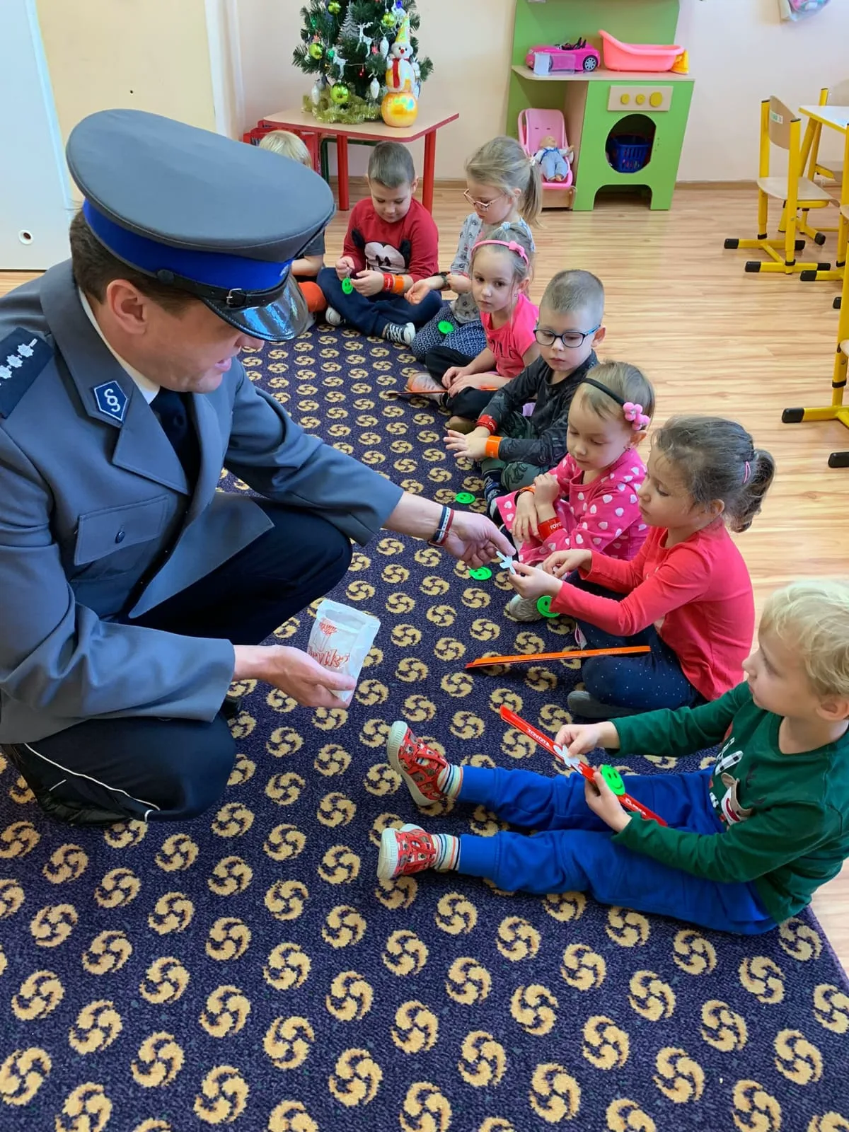 PHOTO 2021 12 10 14 11 08 4