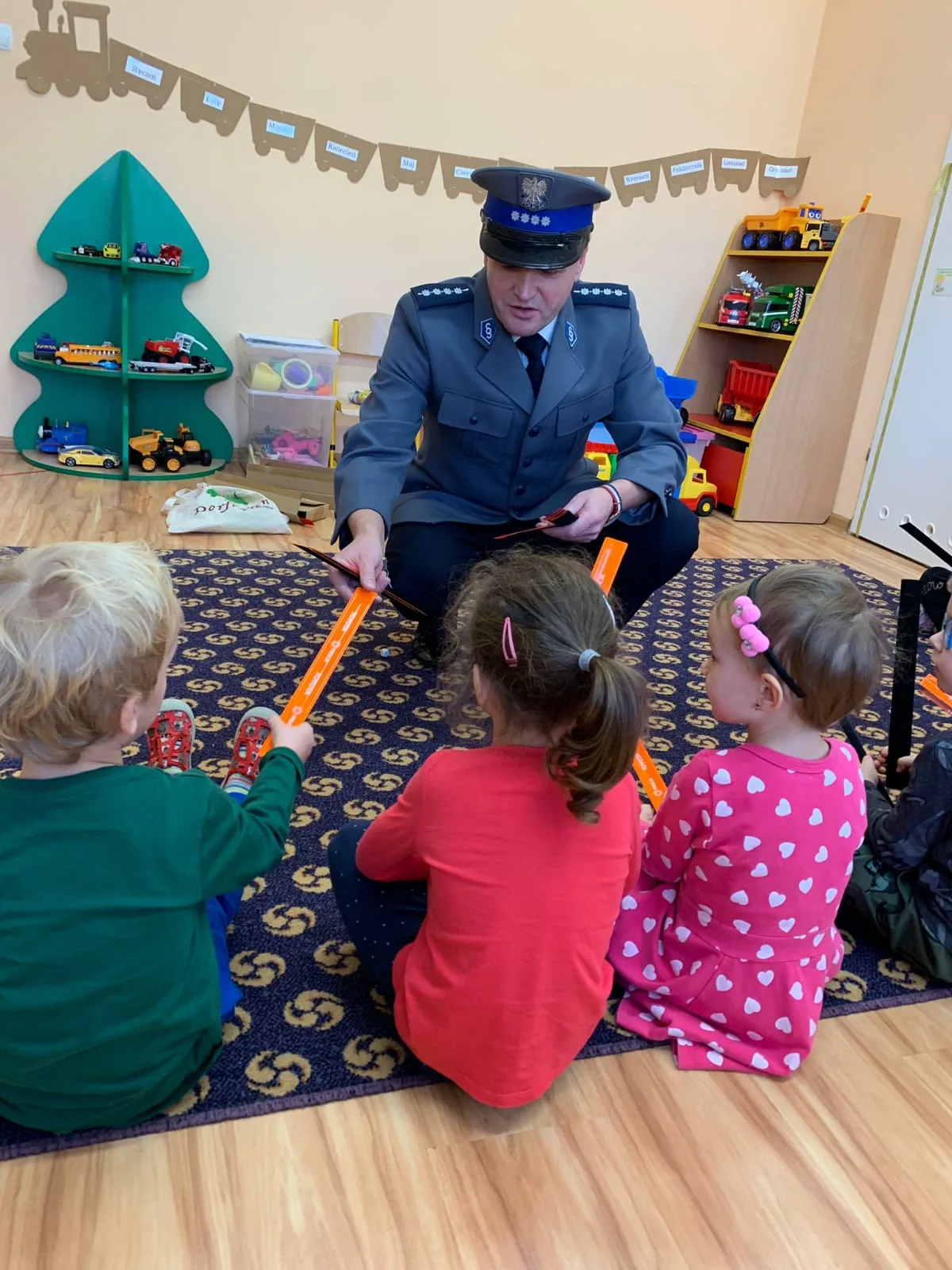 PHOTO 2021 12 10 14 11 09