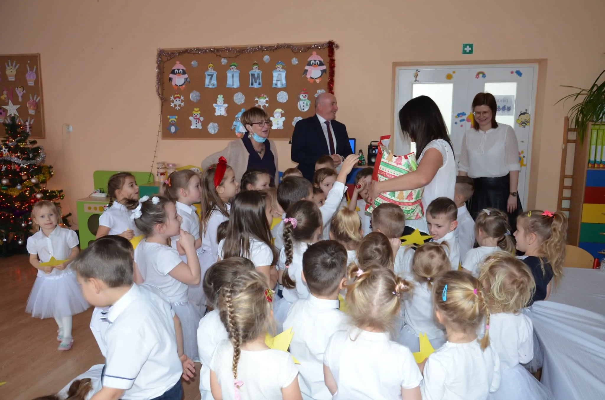 PHOTO 2021 12 22 21 03 21 4