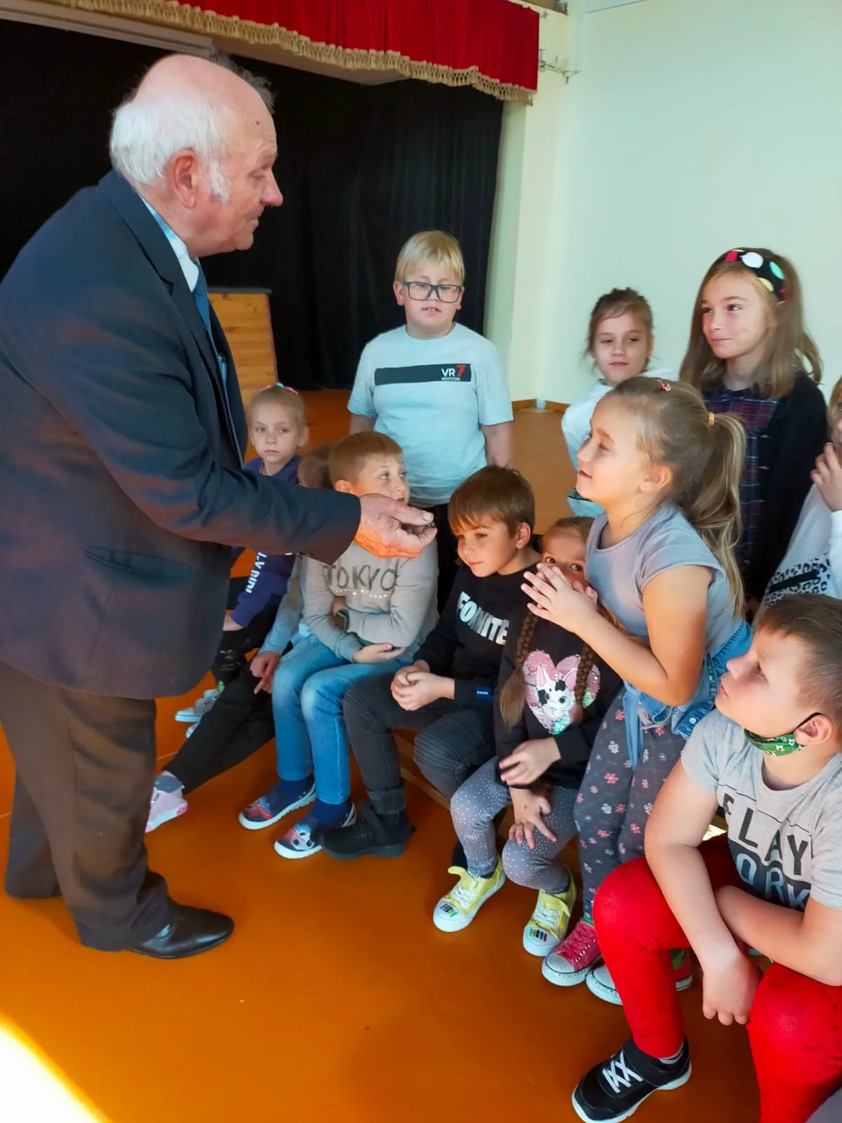 PHOTO 2021 10 11 14 13 13 3