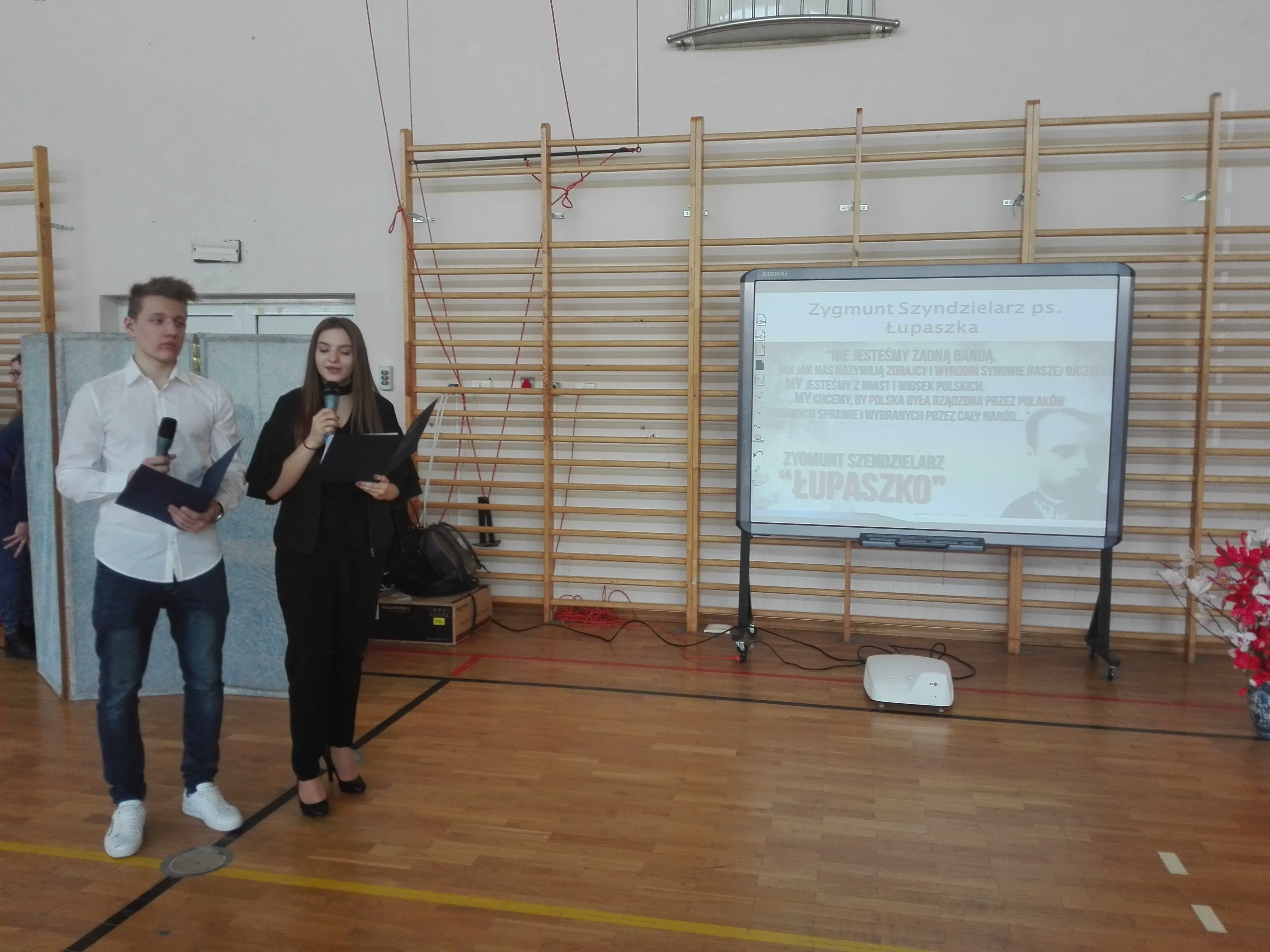 28580770 1000345423436899 699251422 o