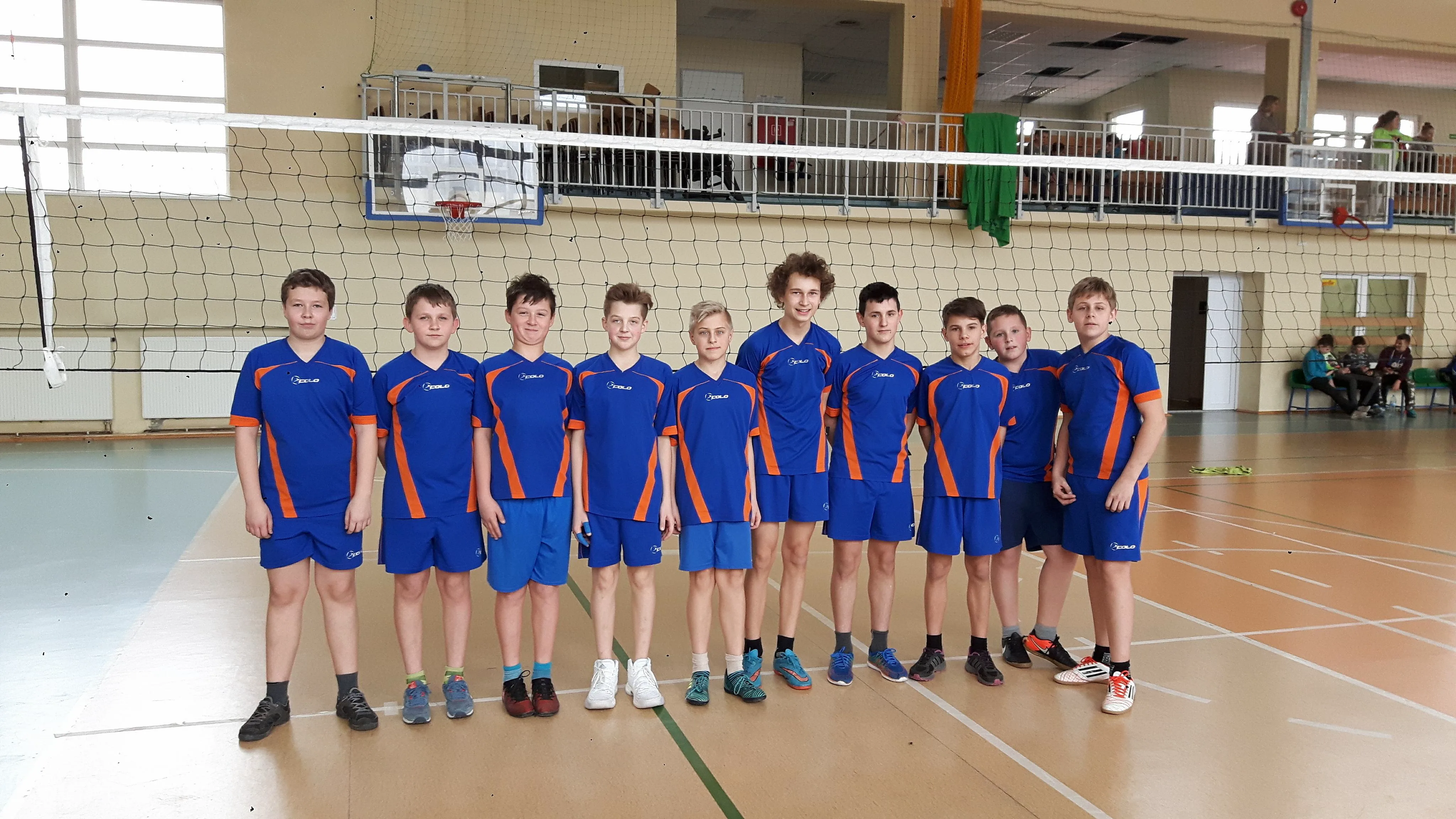 Mistrzowie powiatu w mini siatkówce