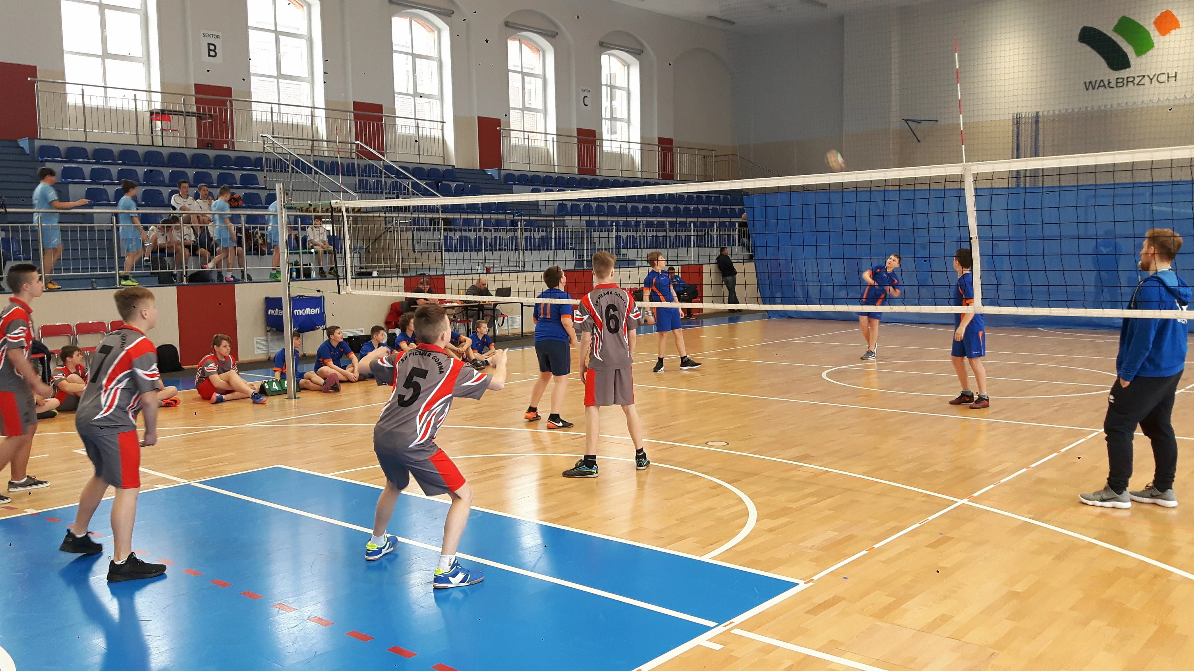 29746764 1542656685833354 974977965 o