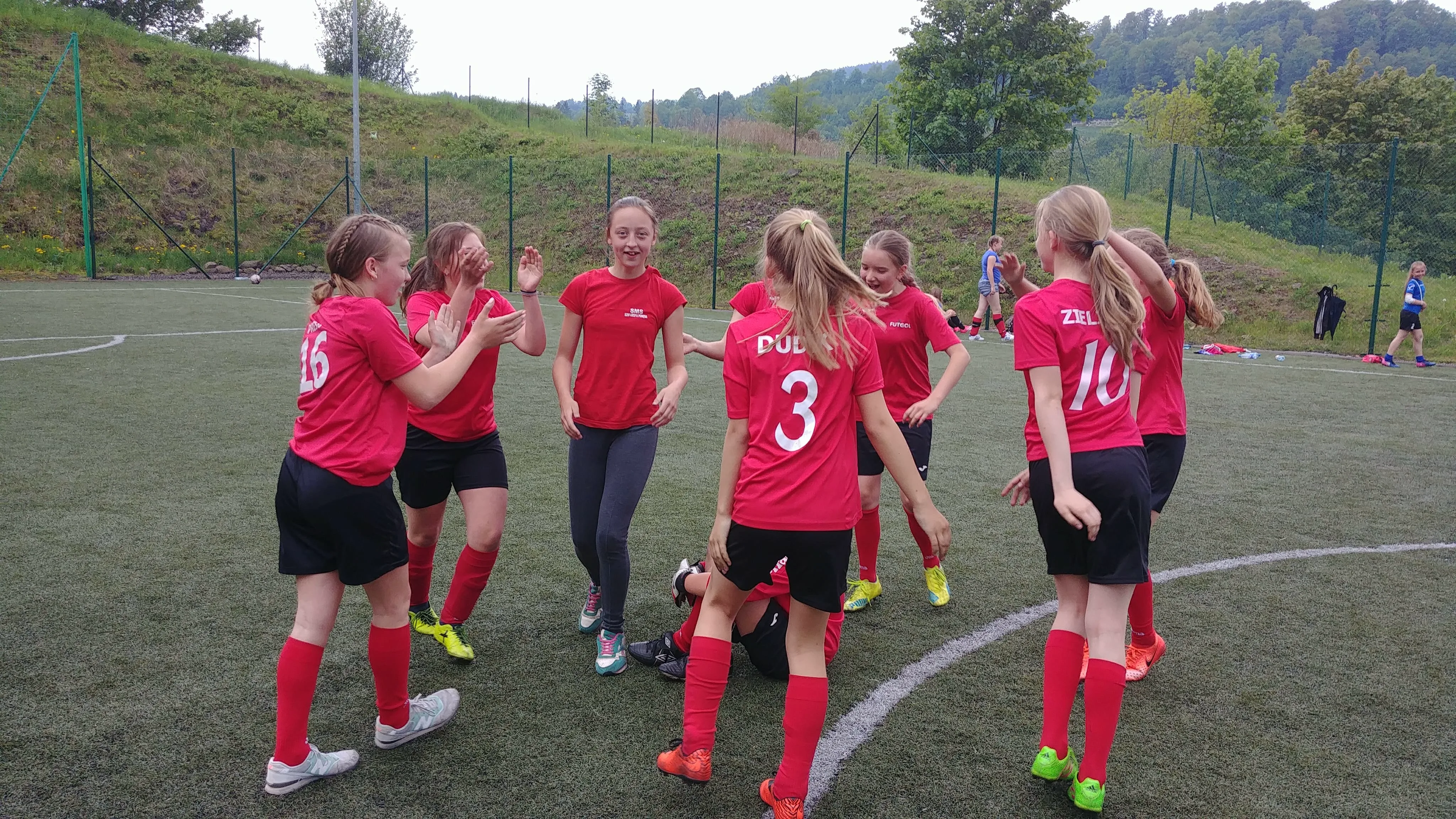 31968216 1751527851610696 2357218617734463488 n