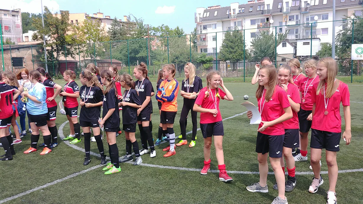 34480493 1780700885360059 1526518934201696256 n