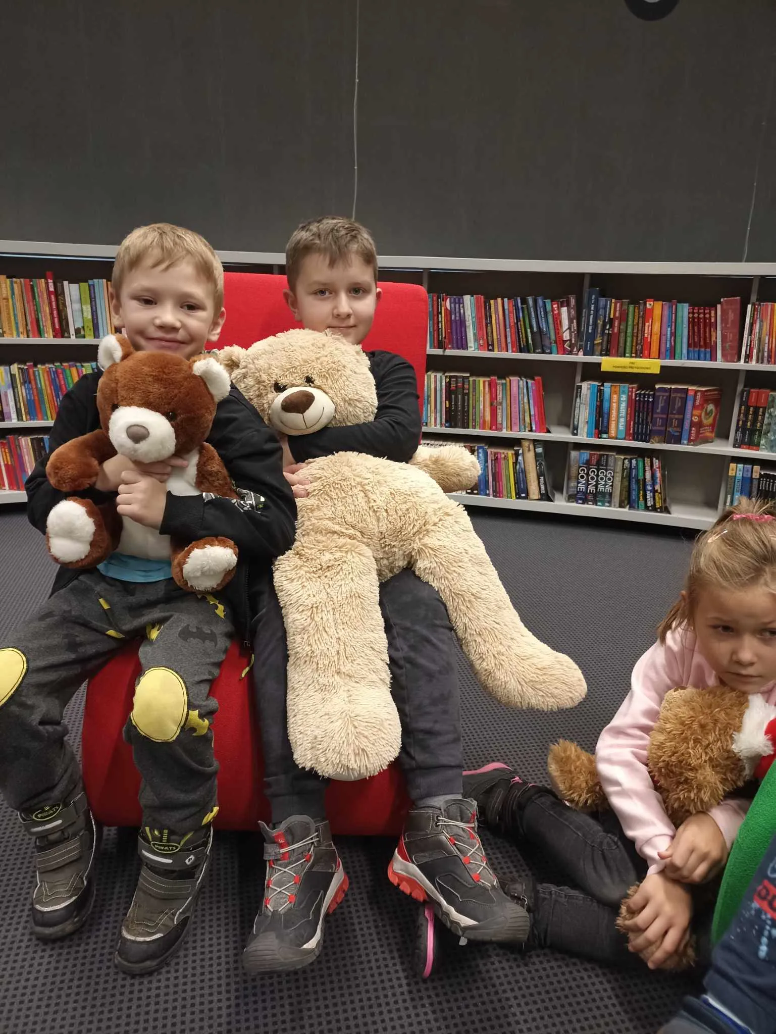 403735439 879338867011672 2602240842614509025 n