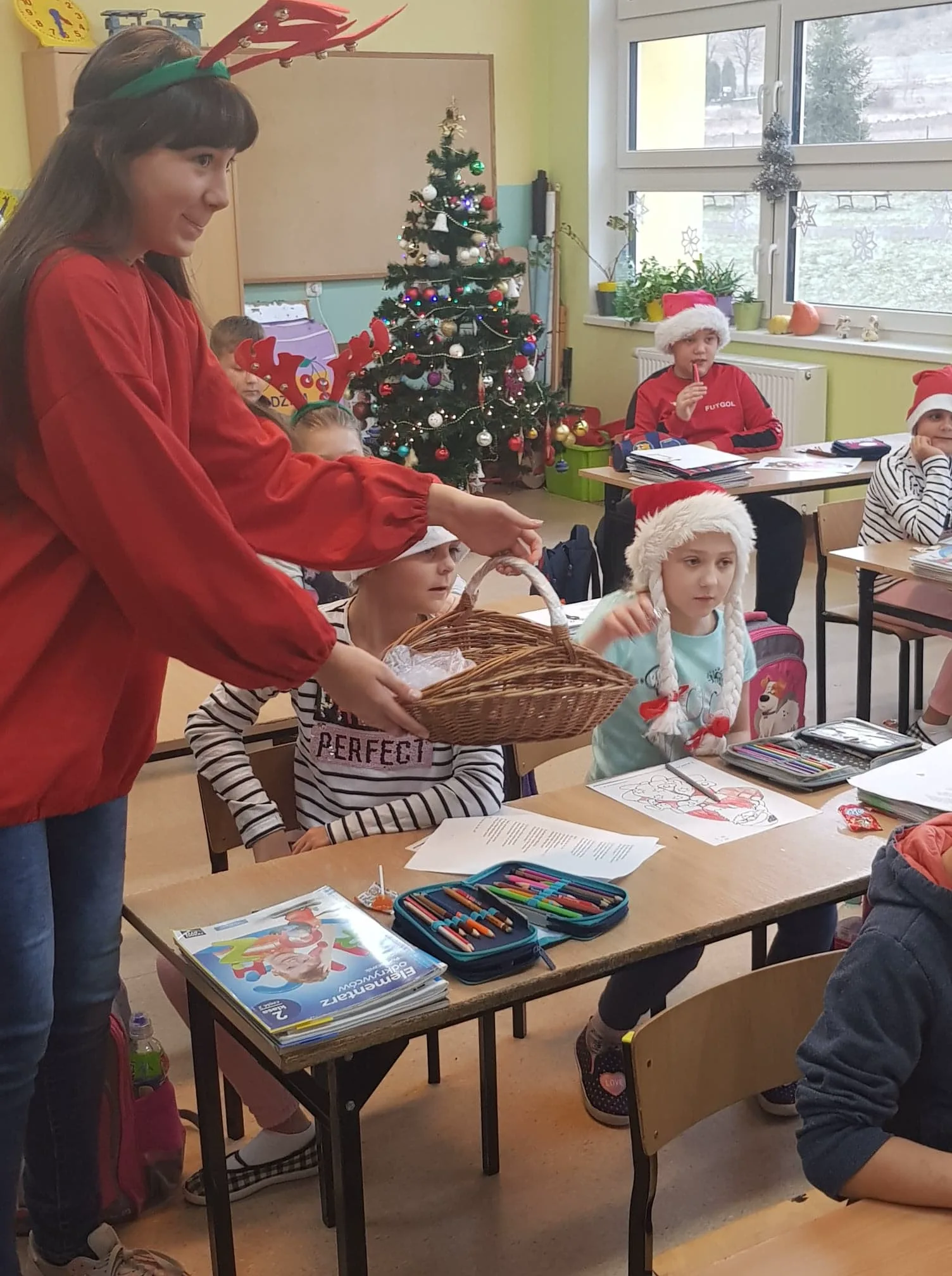 47500422 313299522728388 1216520203504975872 n