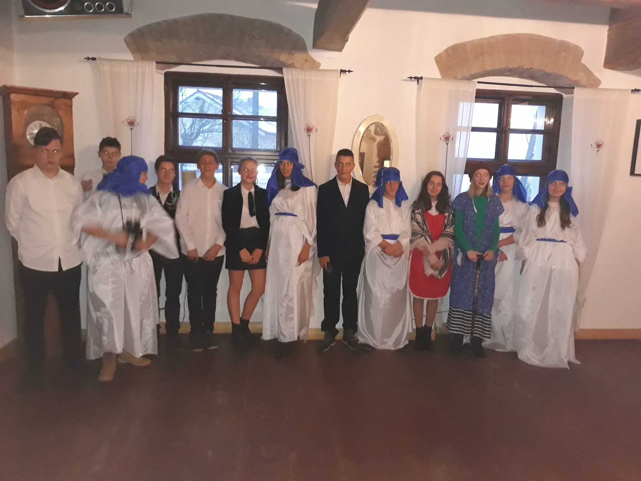 48921884 1945058505609048 6888590585972654080 n