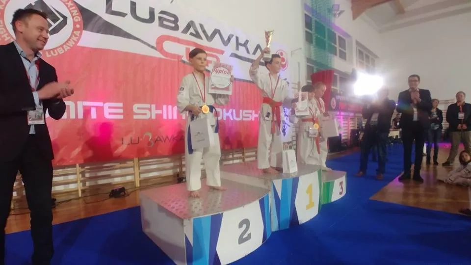 53020239 416628892476897 6613329194283696128 n