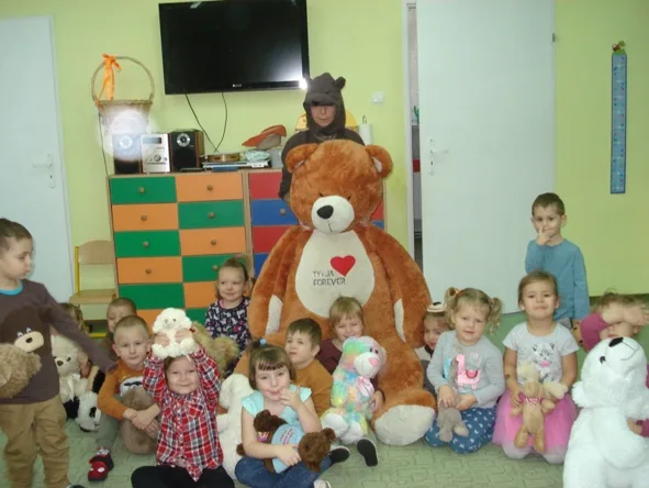 Dzień Pluszowego Misia w przedszkolu w Czarny Borze
