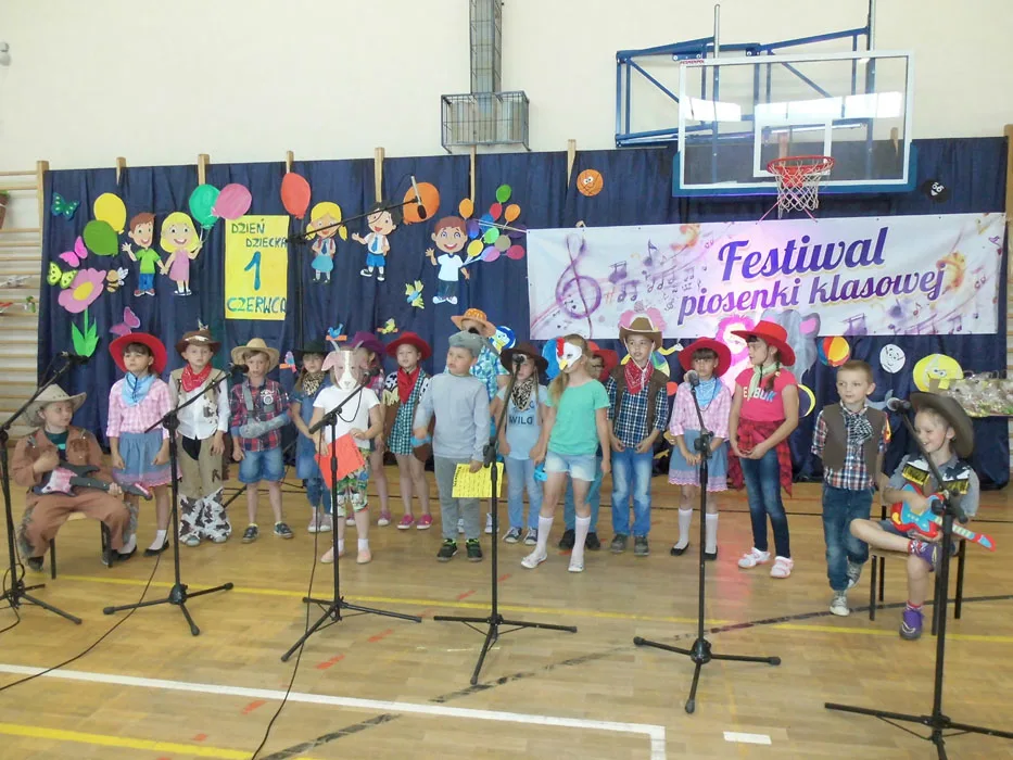 29 maja 2018 r. odbył się XIX Festiwal Piosenki Klasowej.