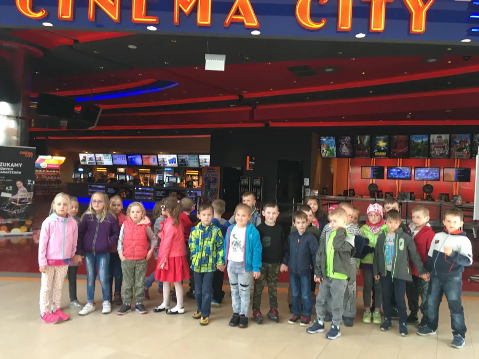 Przedszkolaki odebrały swoją nagrodę za najładniejszą palmę