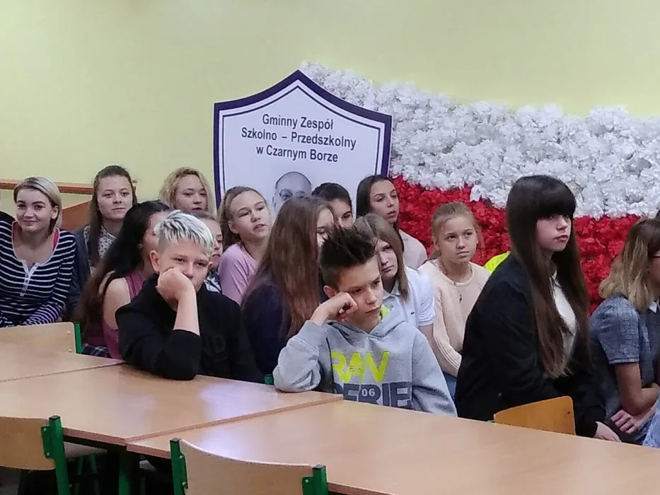 IMG 20181115 091659872 BURST000 COVER TOP