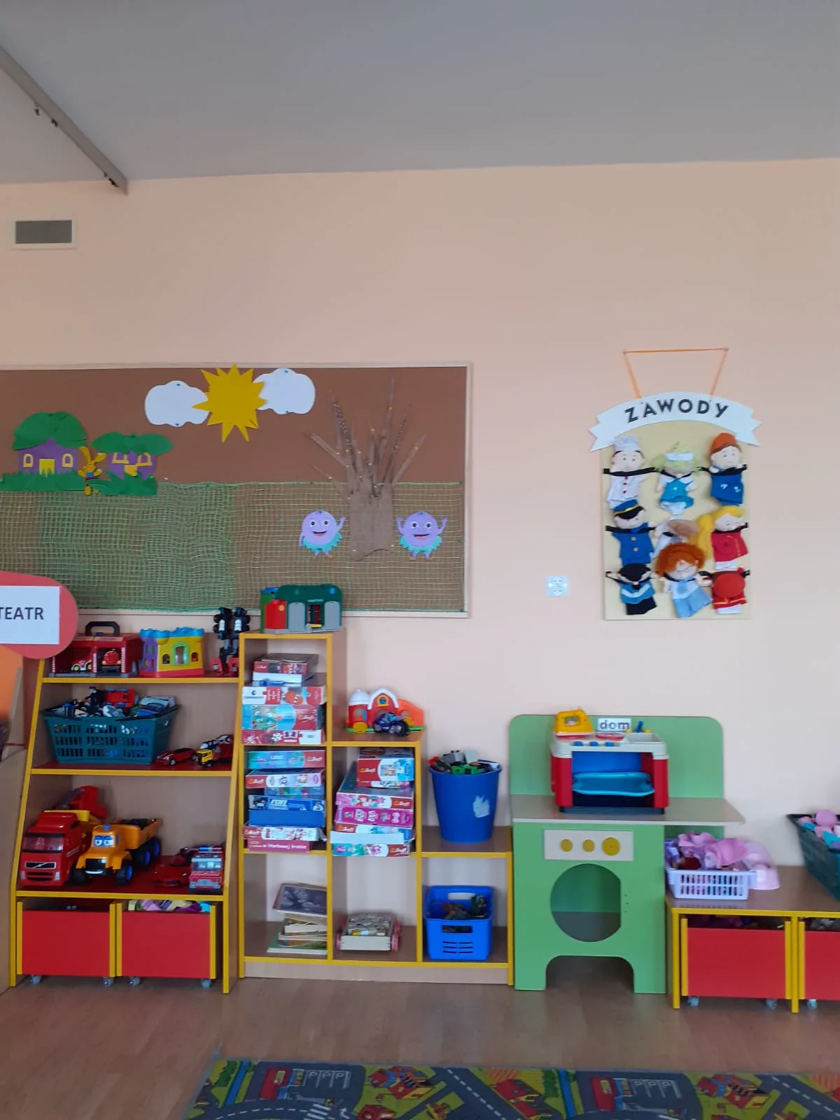 PHOTO 2020 04 21 19 07 39