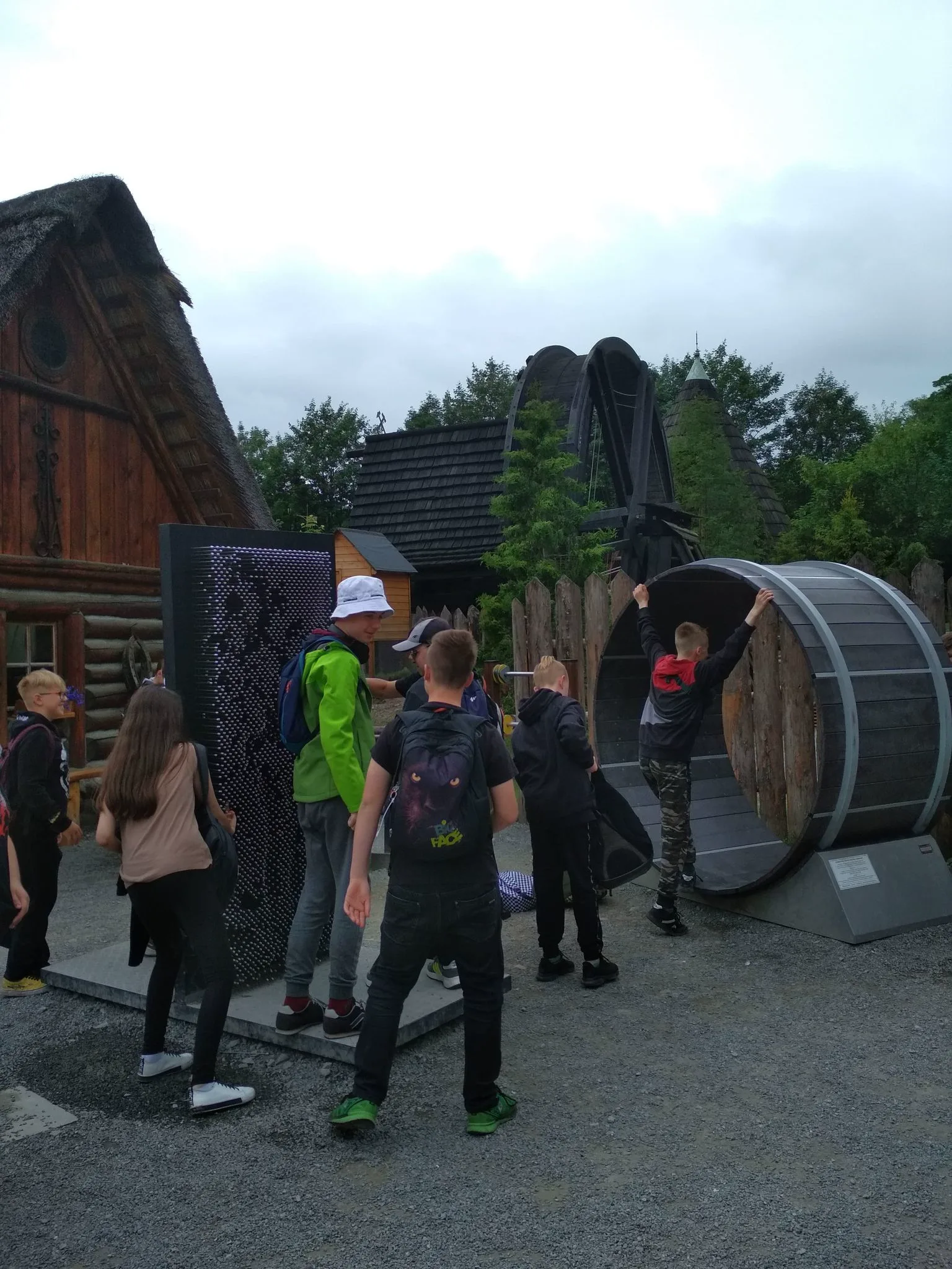 285983887 1390545131460715 4876409833143777655 n