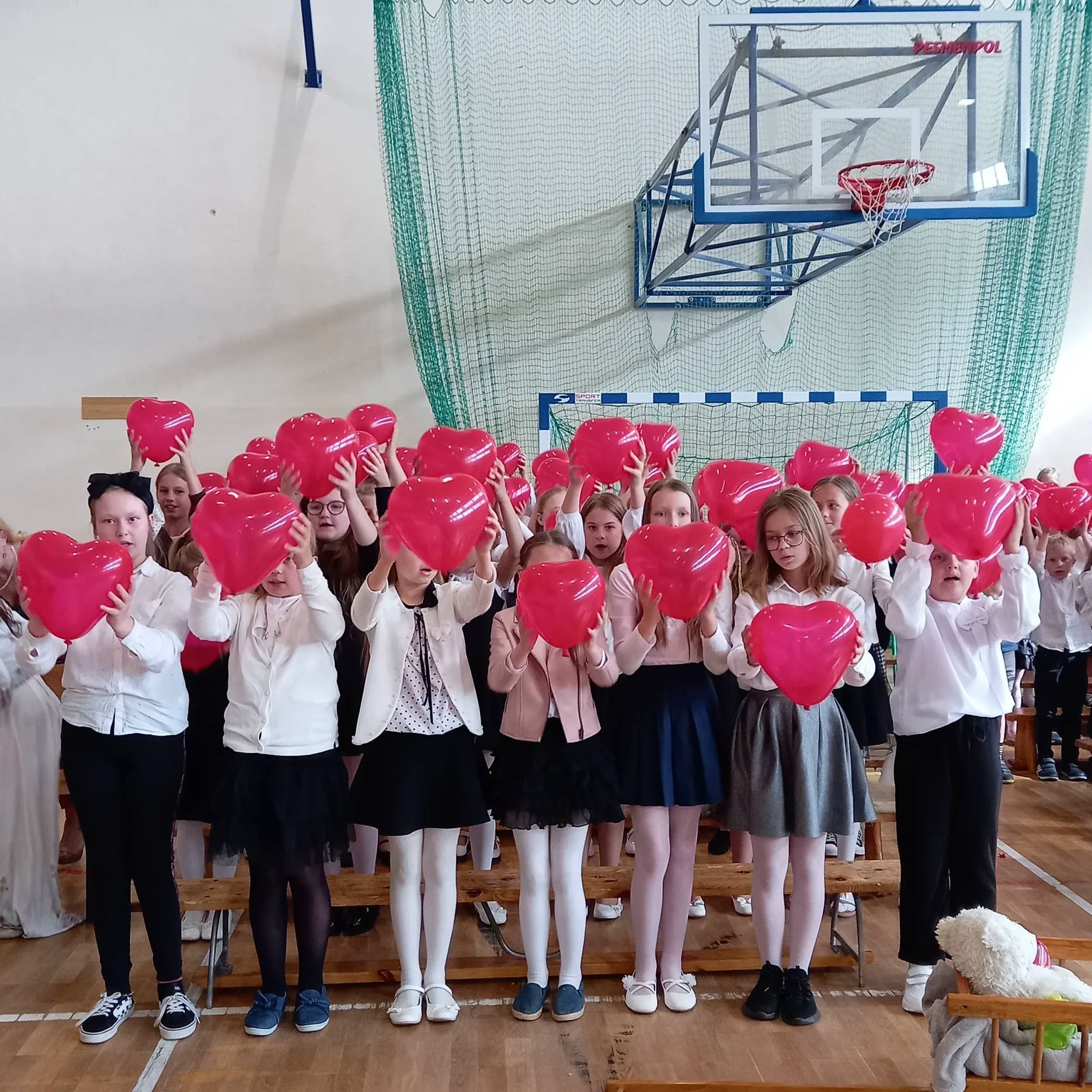 353679551 1196312017728054 3529221341711996151 n