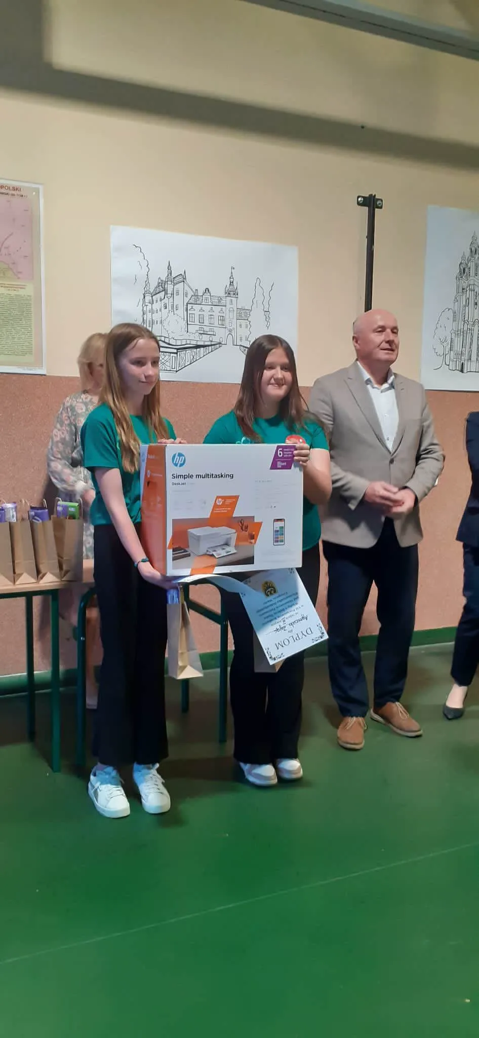 PHOTO 2023 06 12 23 35 42 2