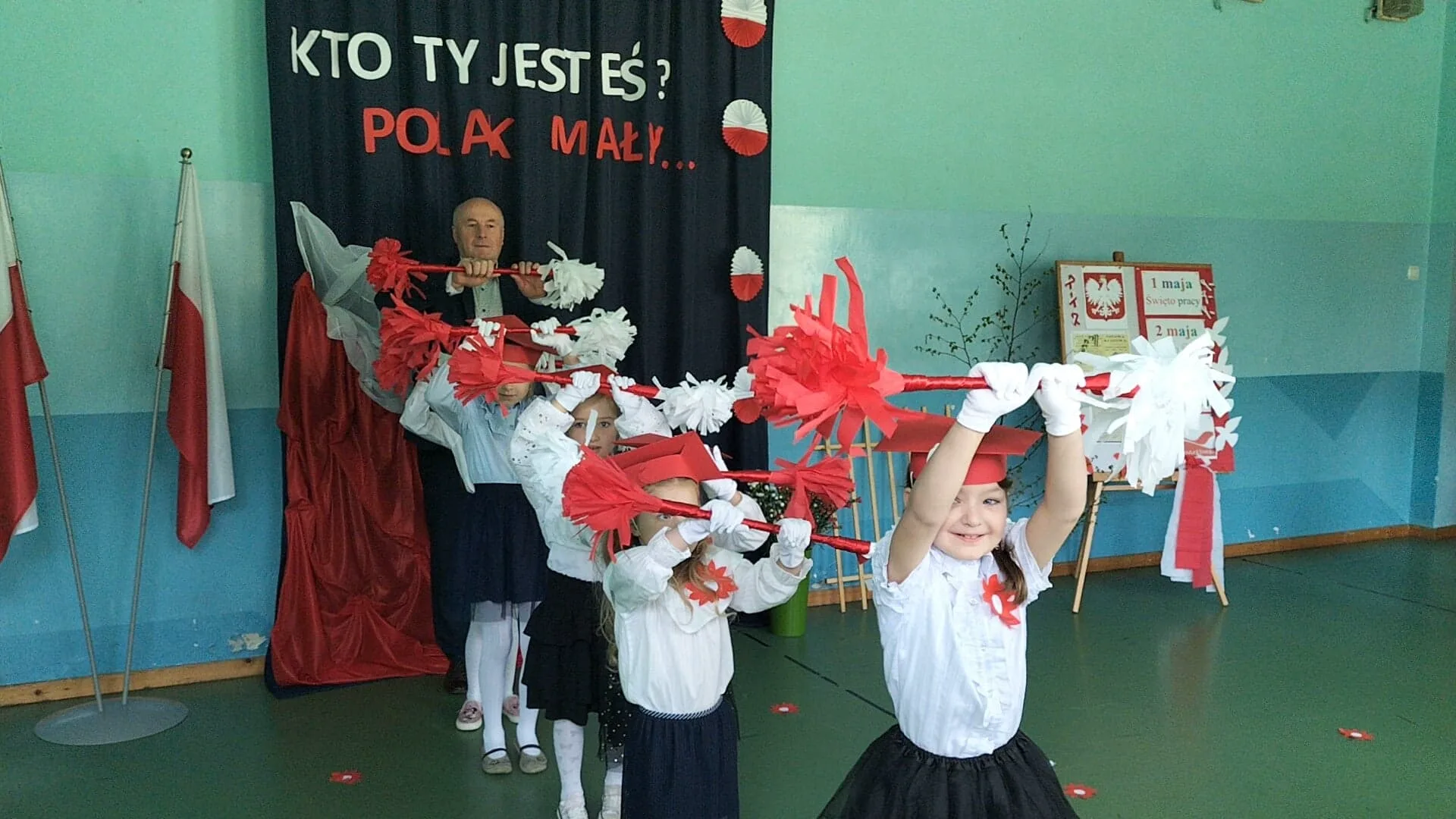 18B33699 646C 4113 823A 2896F3D9B25F