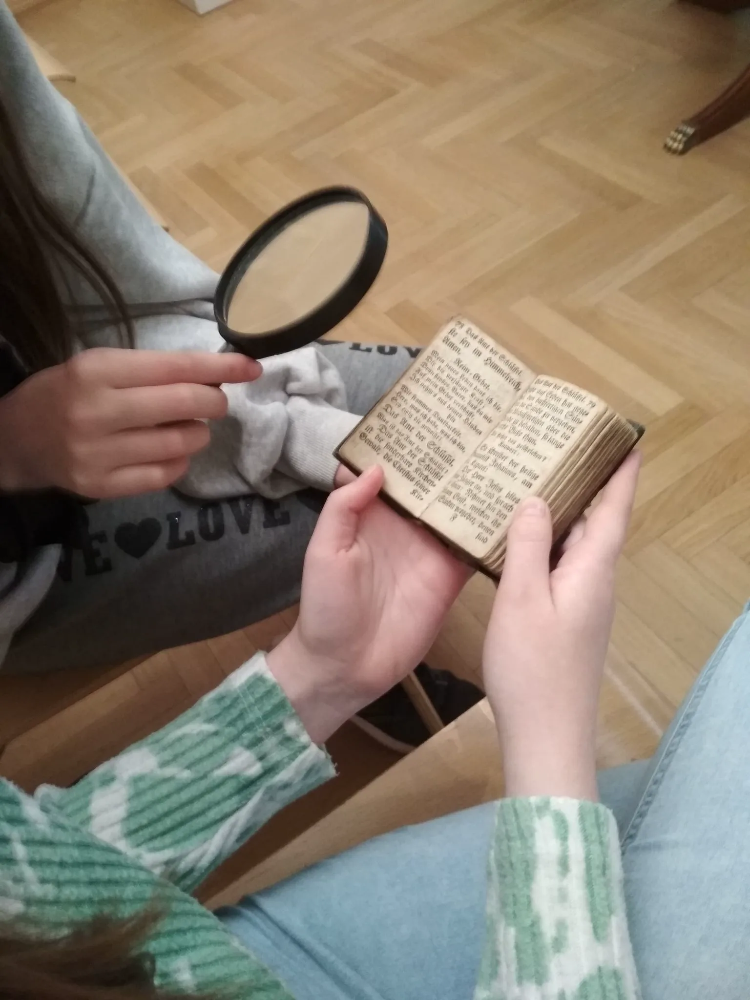 278772923 403548247940887 2036079582403181949 n