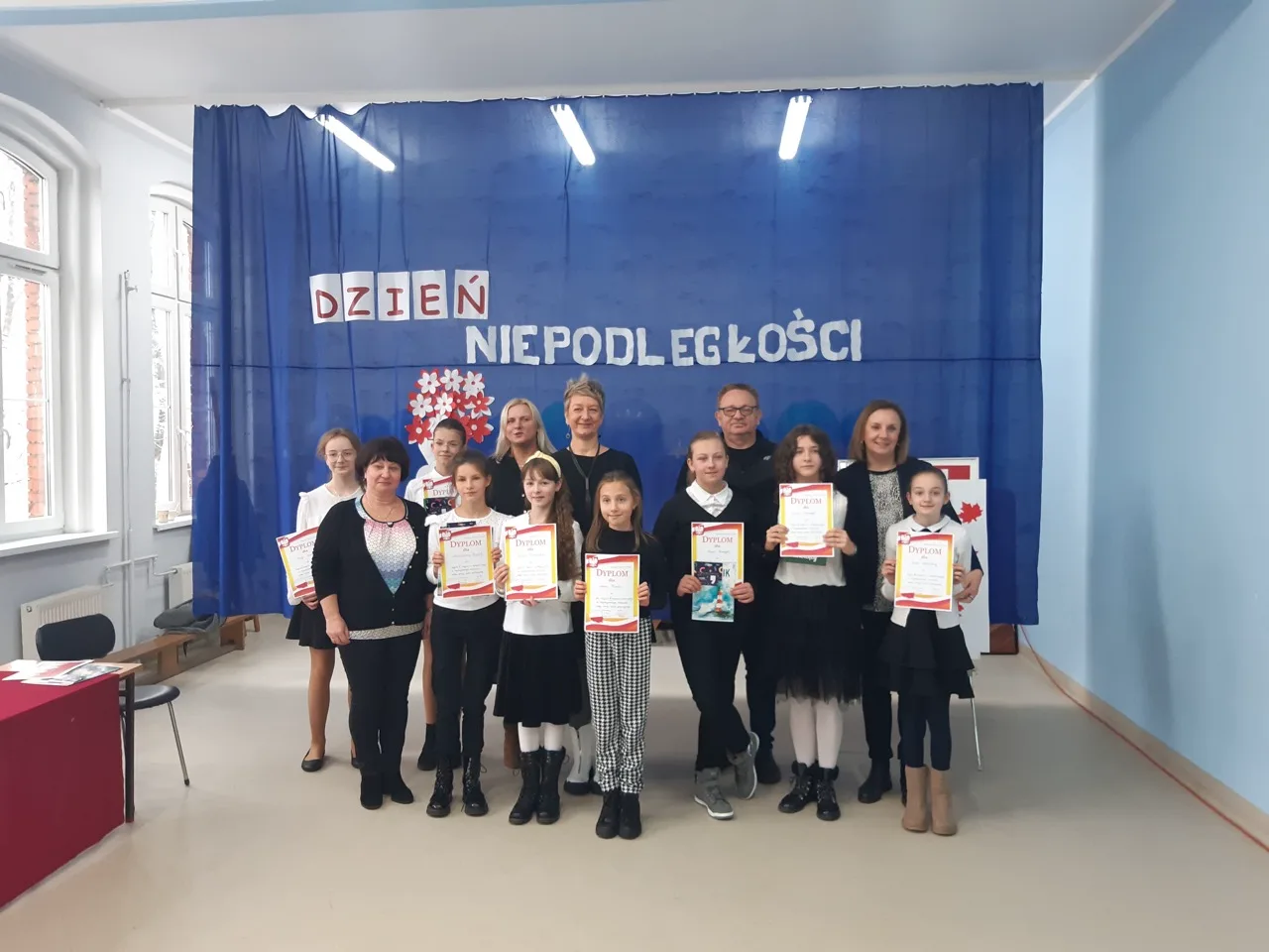 KONKURS PIEŚNI I POEZJI PATRIOTYCZNEJ