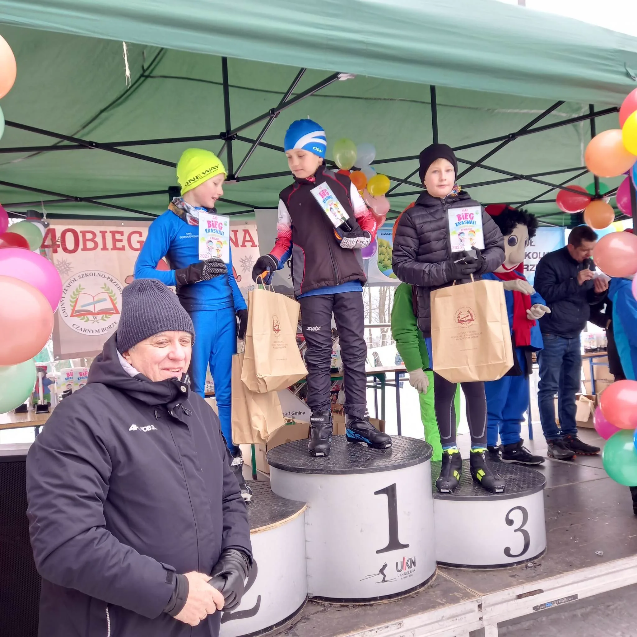 330514982 718817273243390 488005465583564804 n