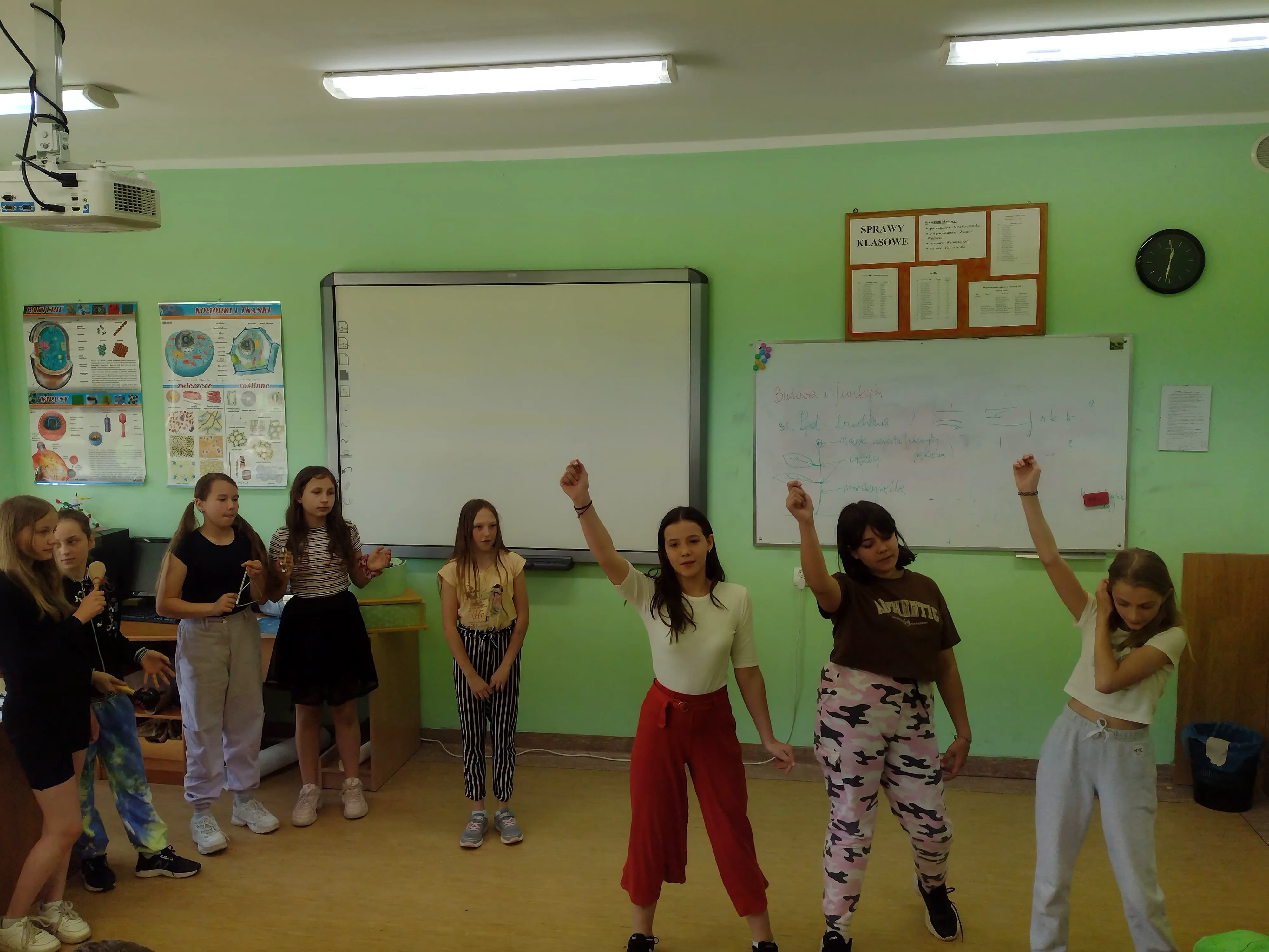 282055437 1050651952240365 1486054580869172257 n