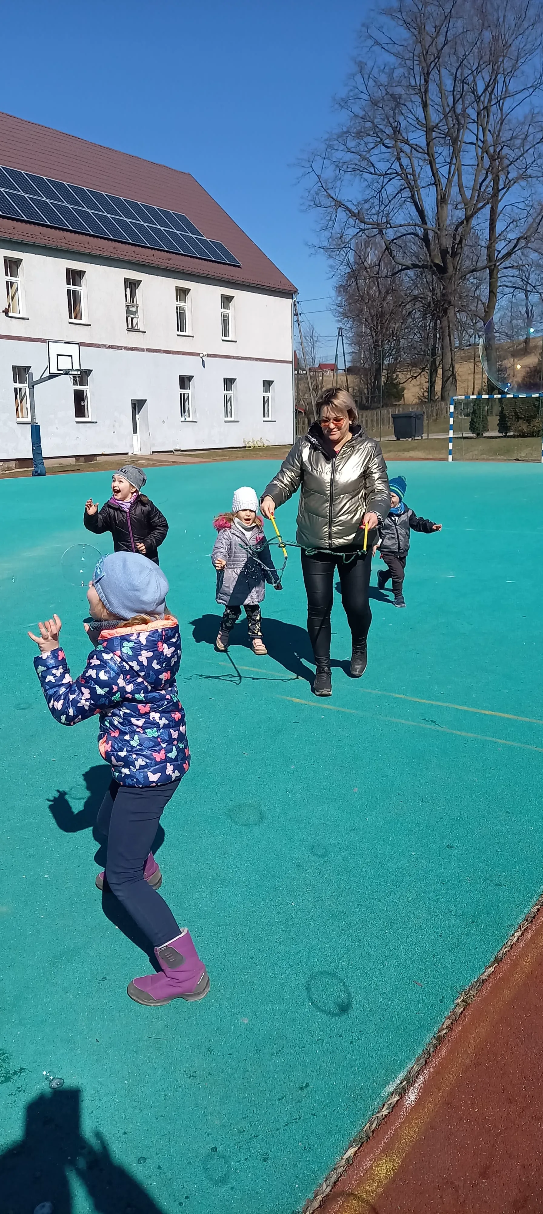 276023582 693248848532587 1245083889961647359 n