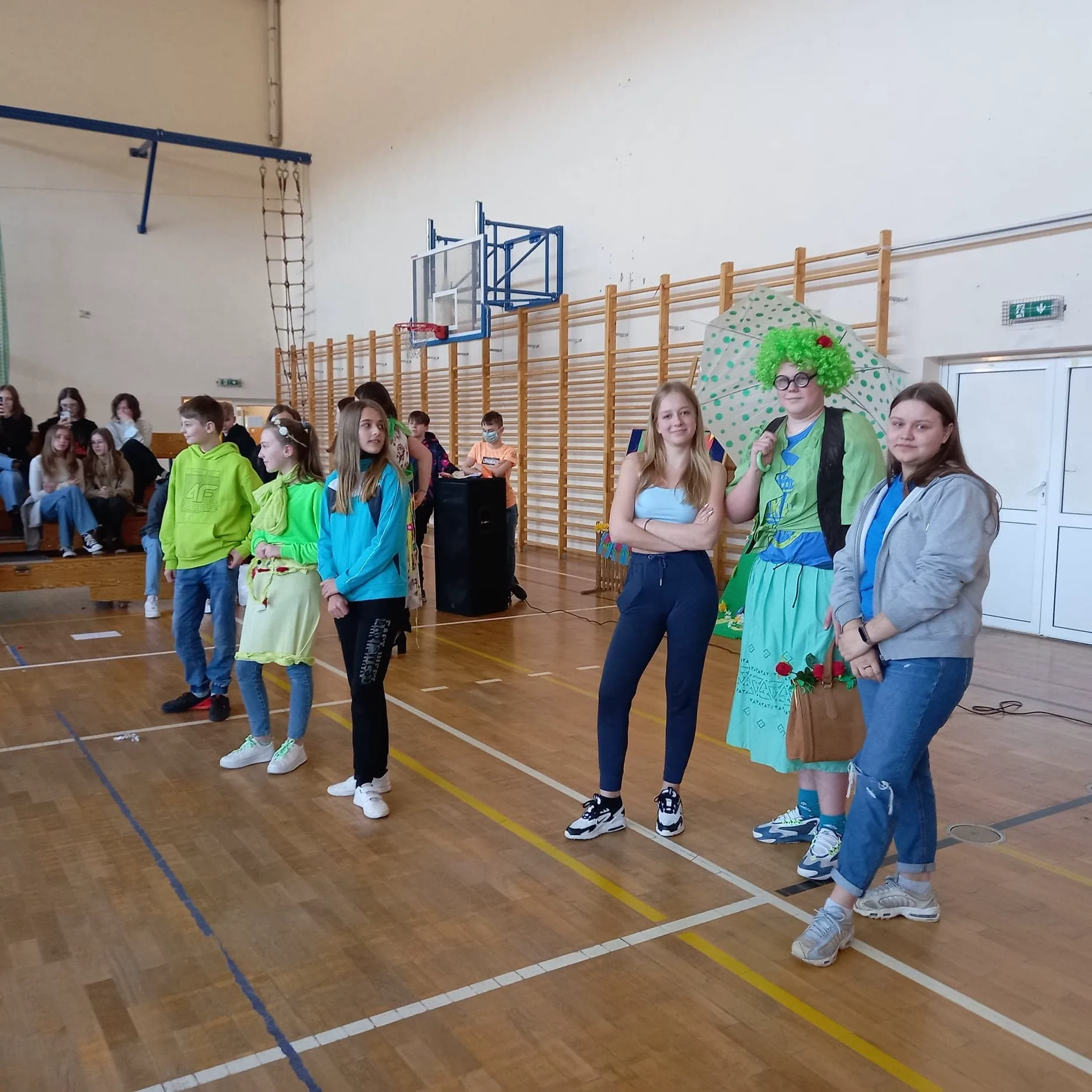 WSZYSTKIE  TWARZE SĄ RADOSNE,  BO WITAJĄ  DZISIAJ WIOSNĘ !